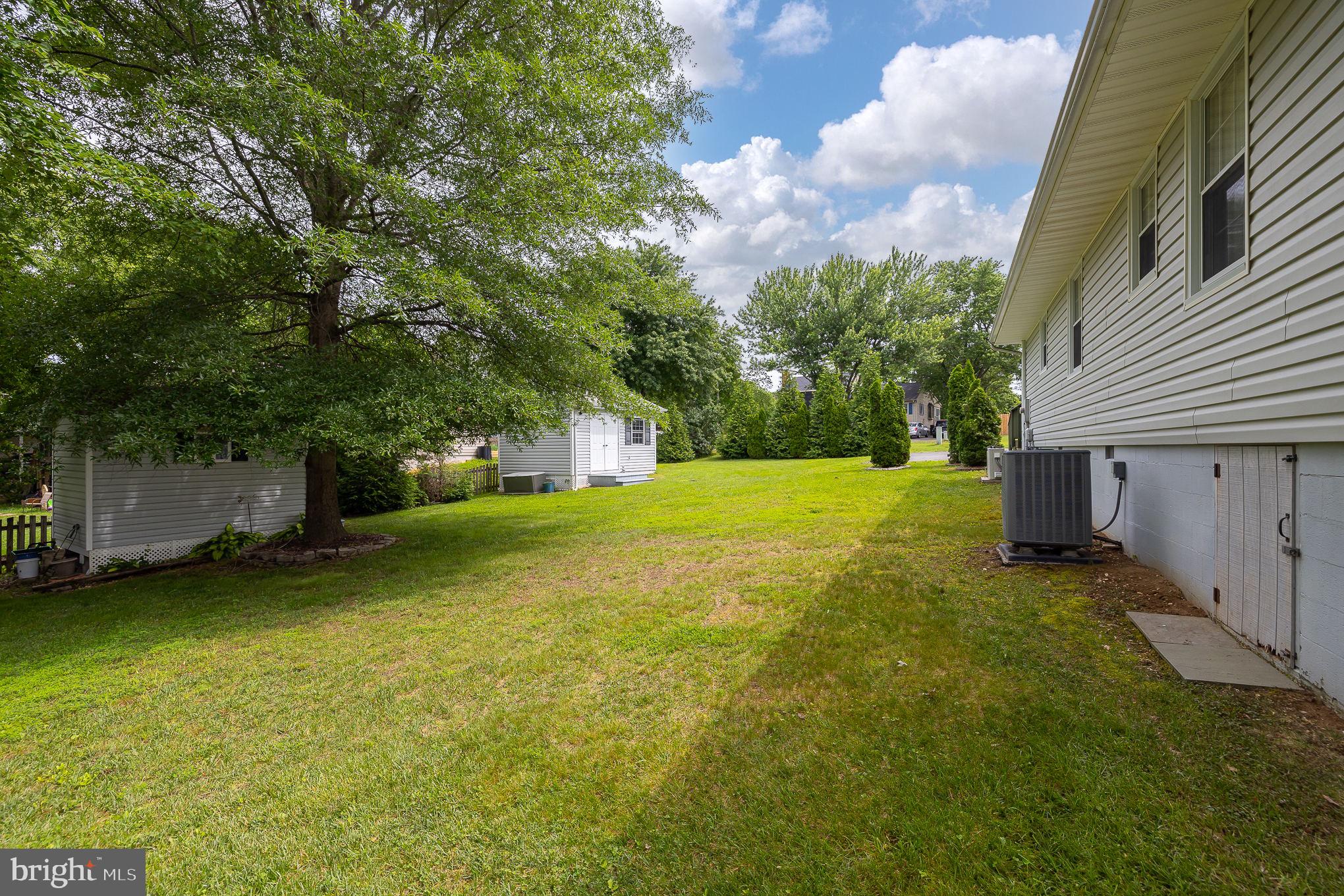 WILLOW OAKS - Residential