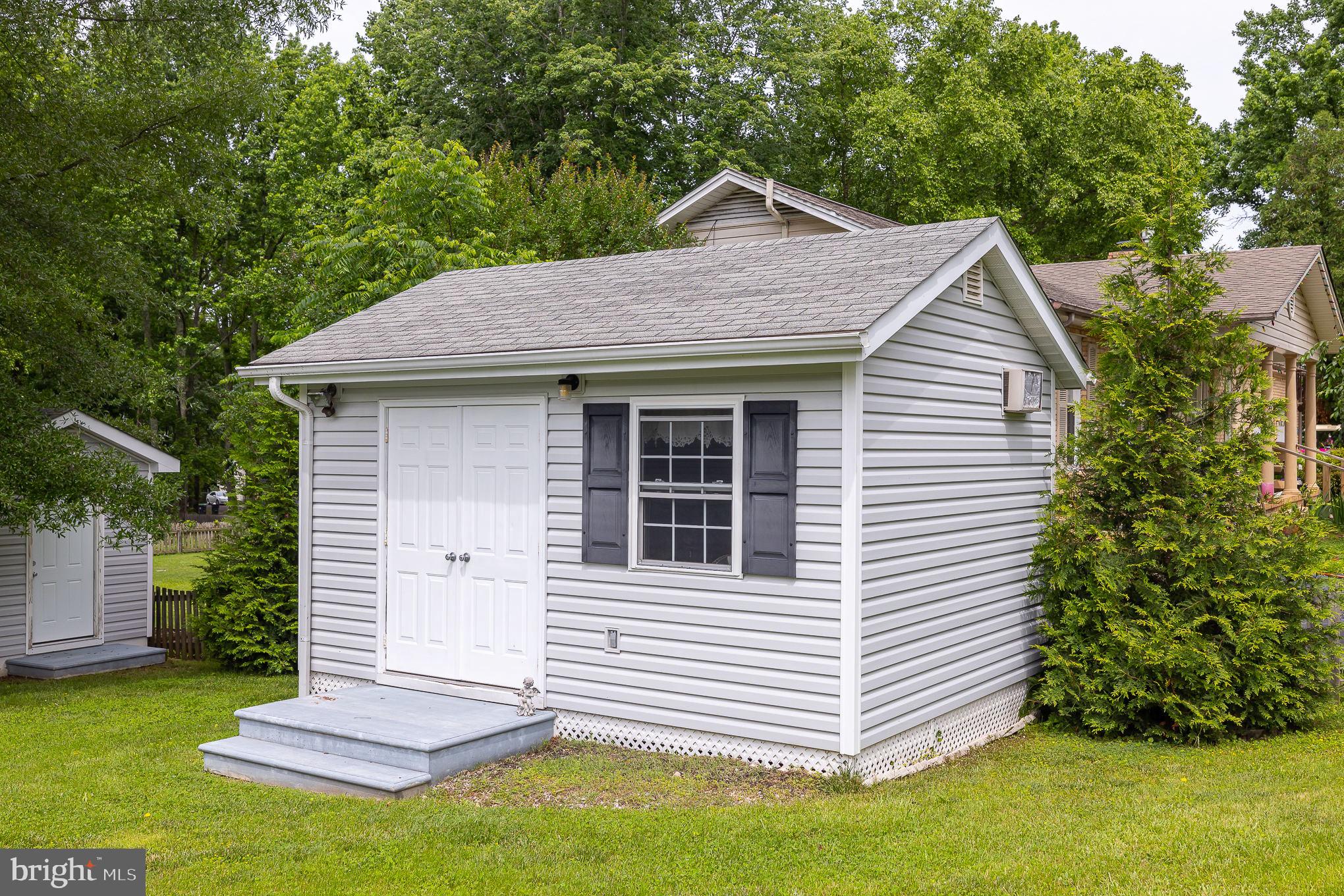 WILLOW OAKS - Residential