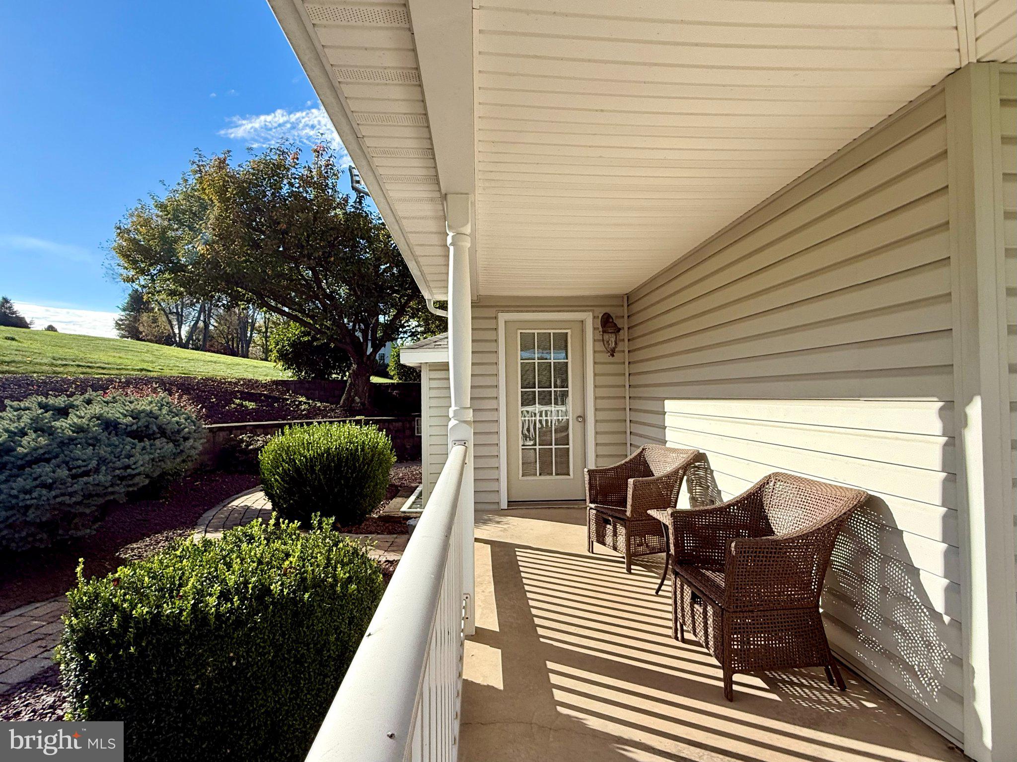 40 RIDGEWOOD DRIVE