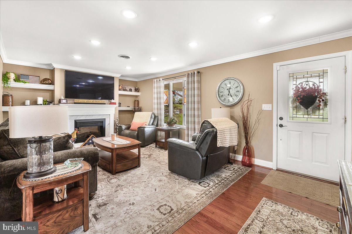 TICE MANOR - Residential