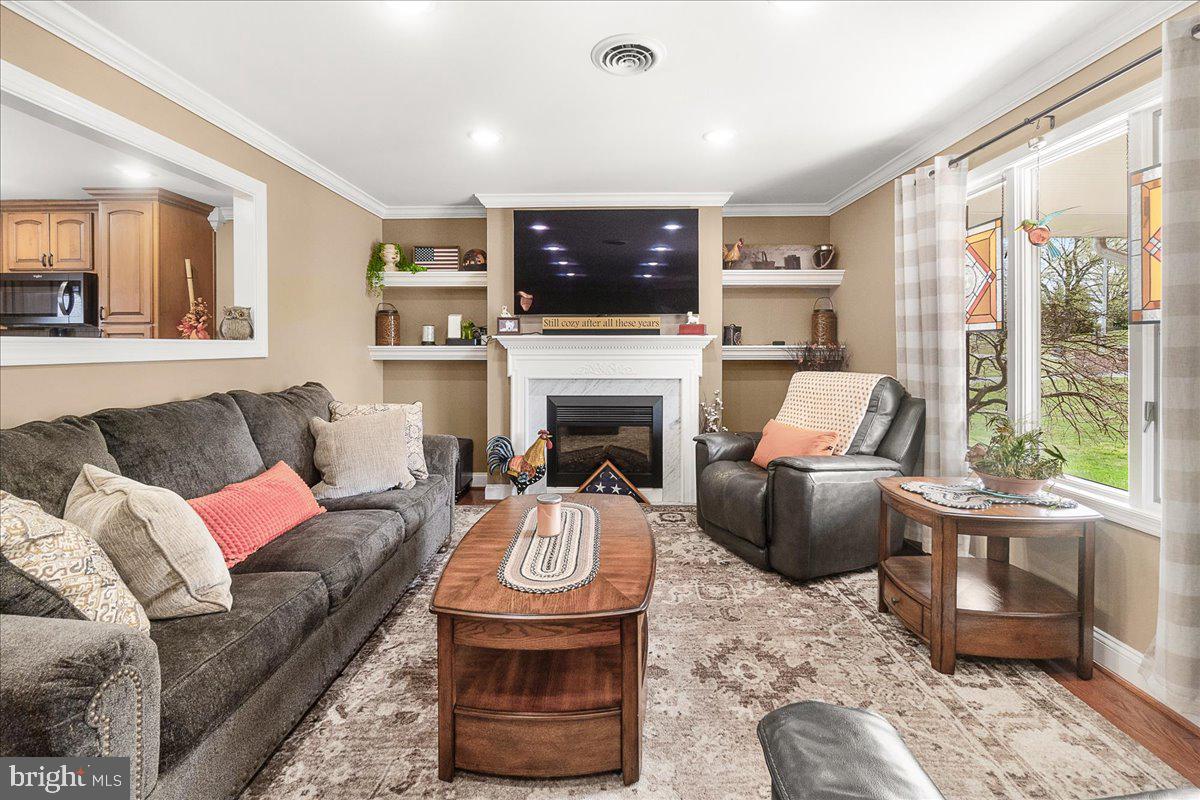 TICE MANOR - Residential