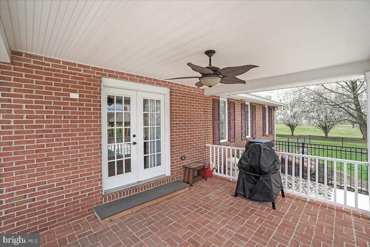 TICE MANOR - Residential