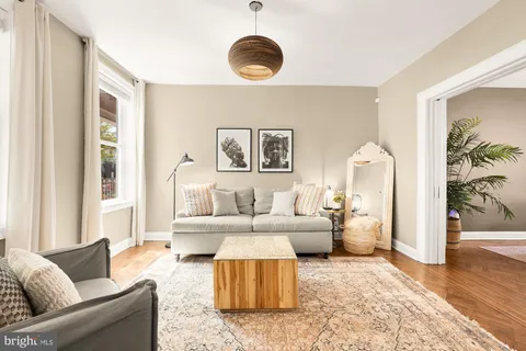 637 Keefer Place NW, Washington, DC MLS: DCDC2197764