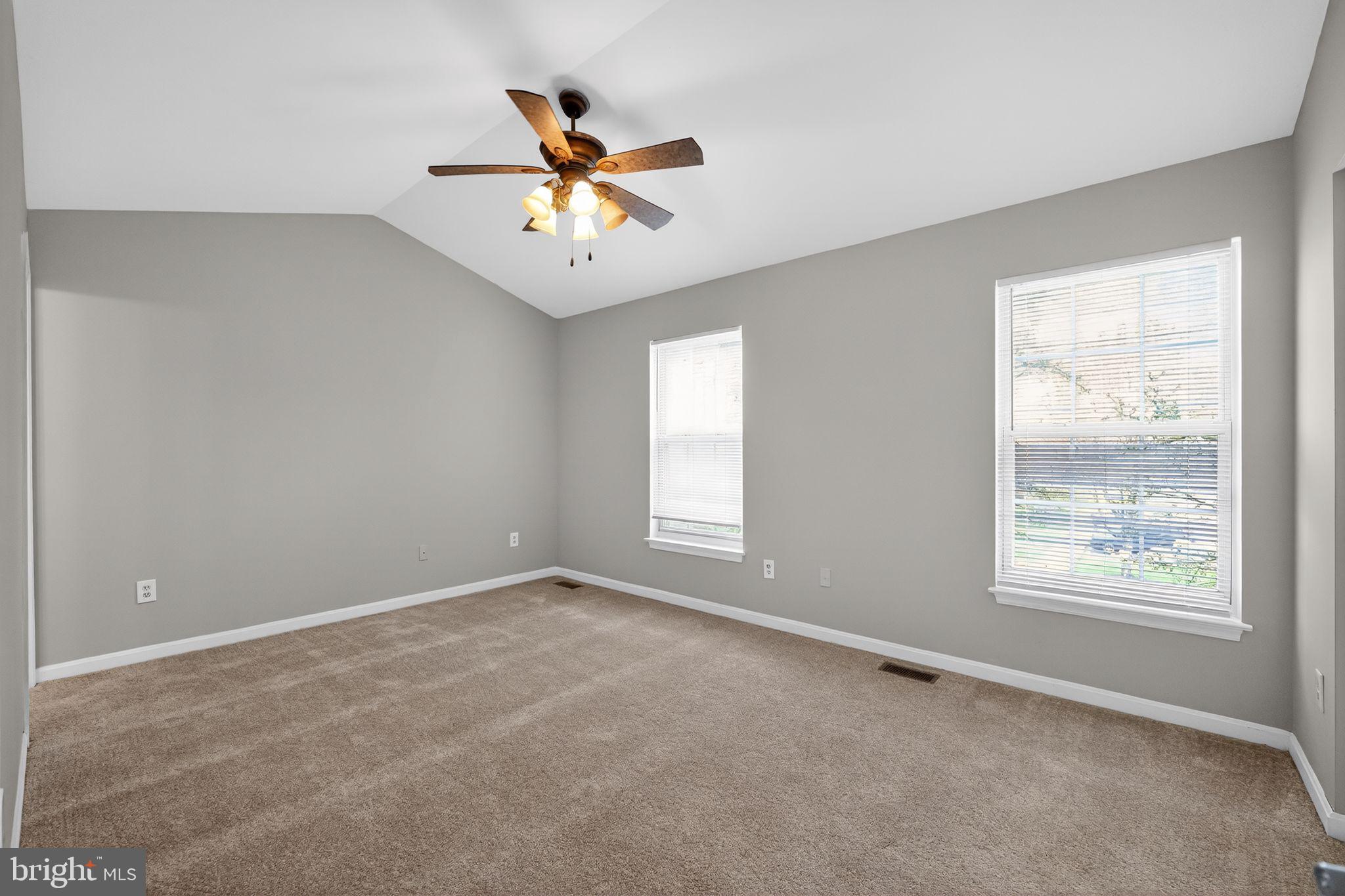 HUNTERS RUN VILLAGE - Residential