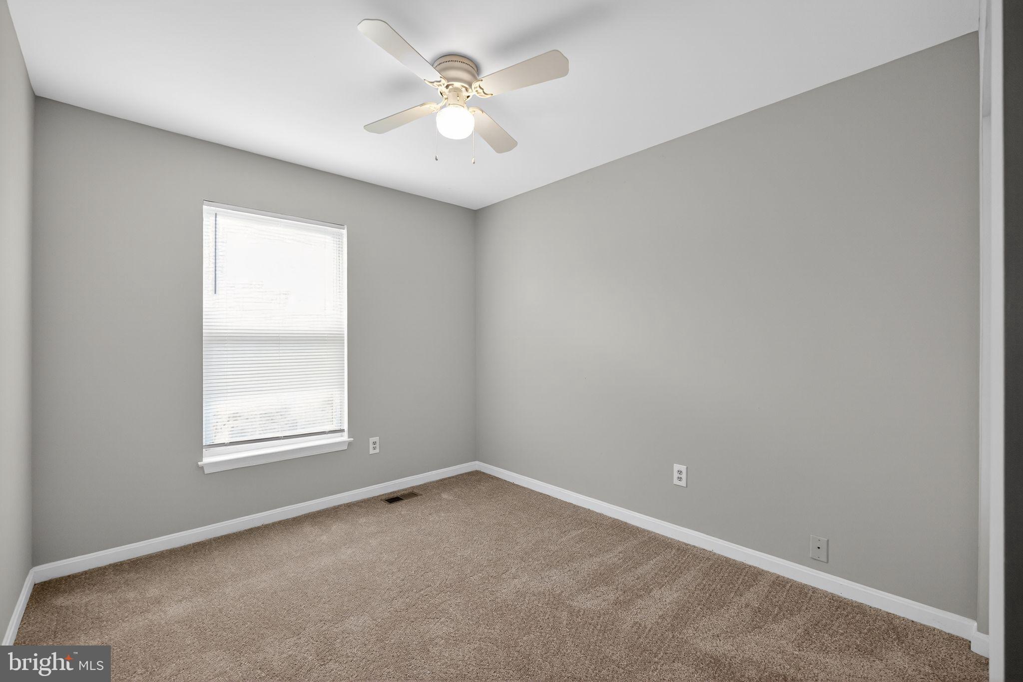 HUNTERS RUN VILLAGE - Residential