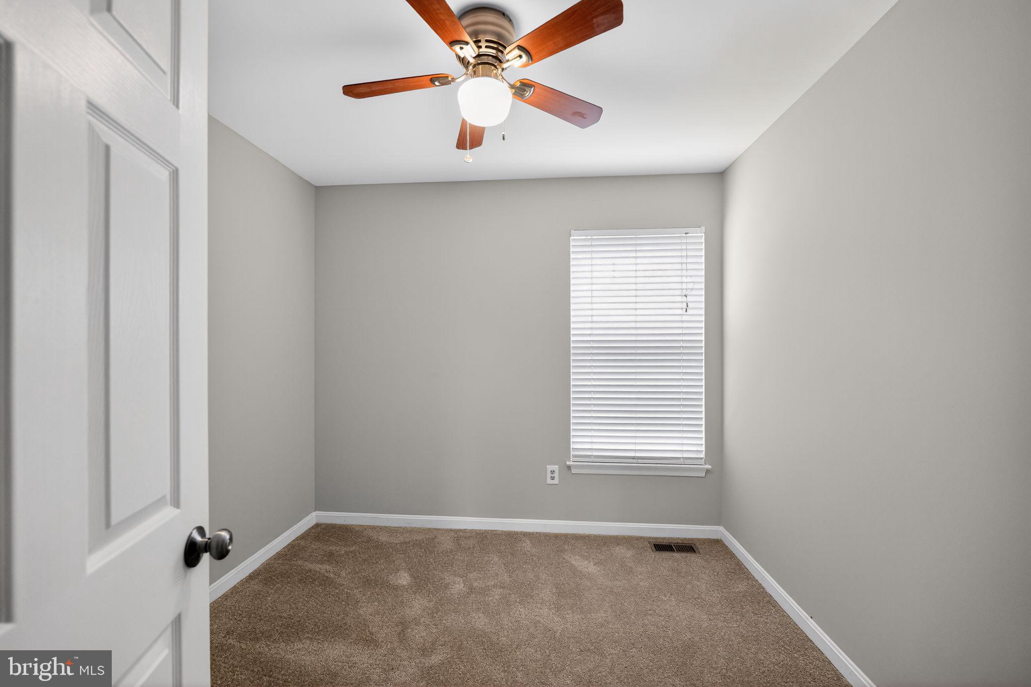 HUNTERS RUN VILLAGE - Residential