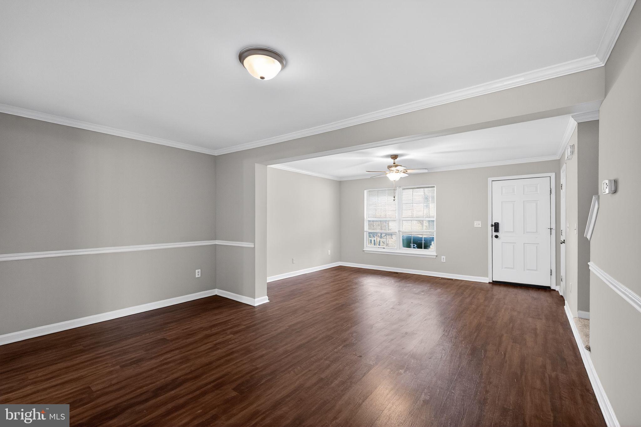 HUNTERS RUN VILLAGE - Residential