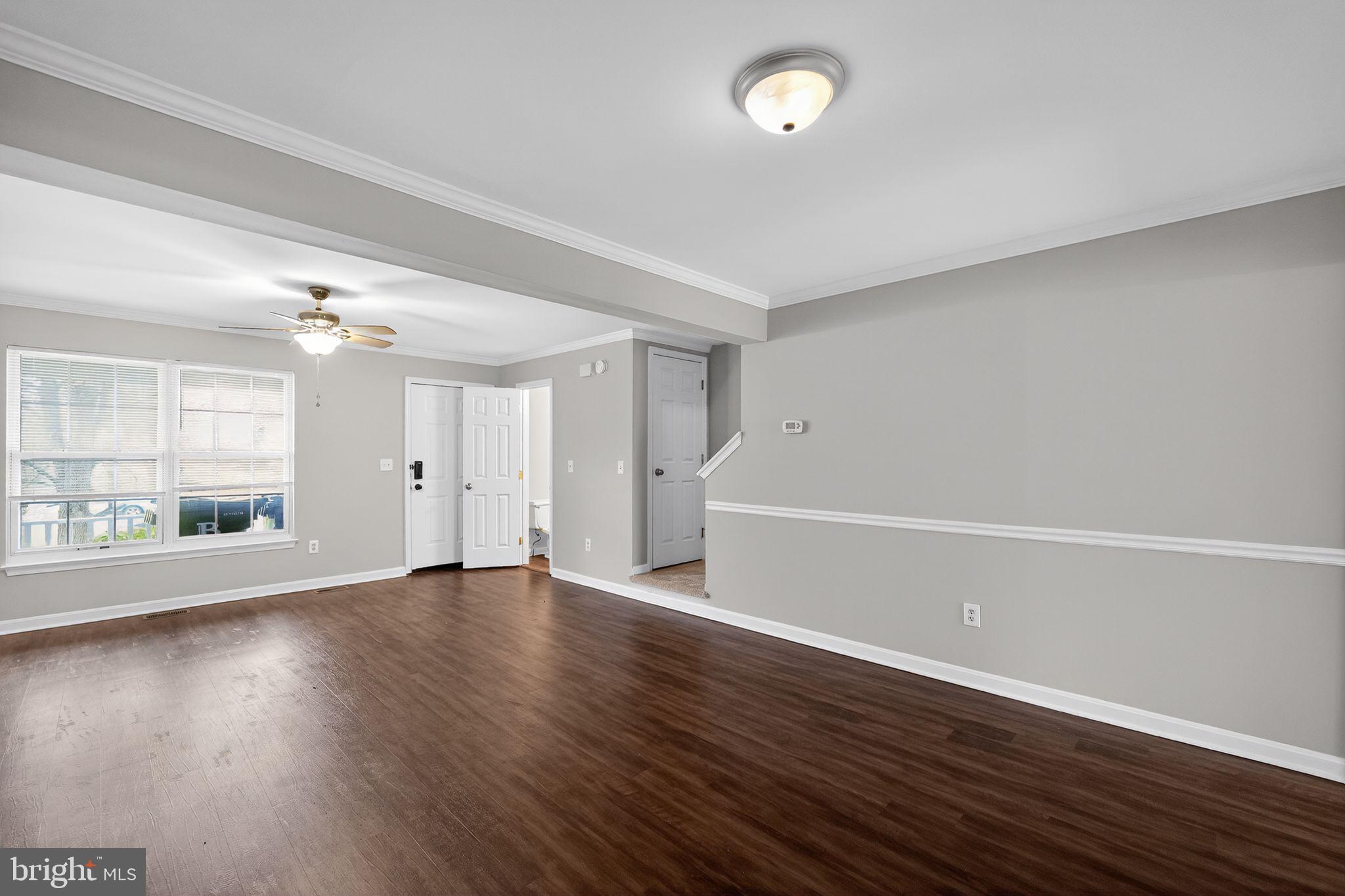 HUNTERS RUN VILLAGE - Residential