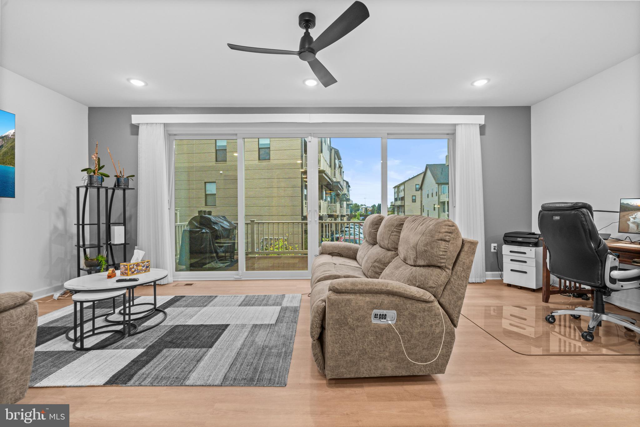 THE BOULEVARDS AT WESTFIELDS - Residential