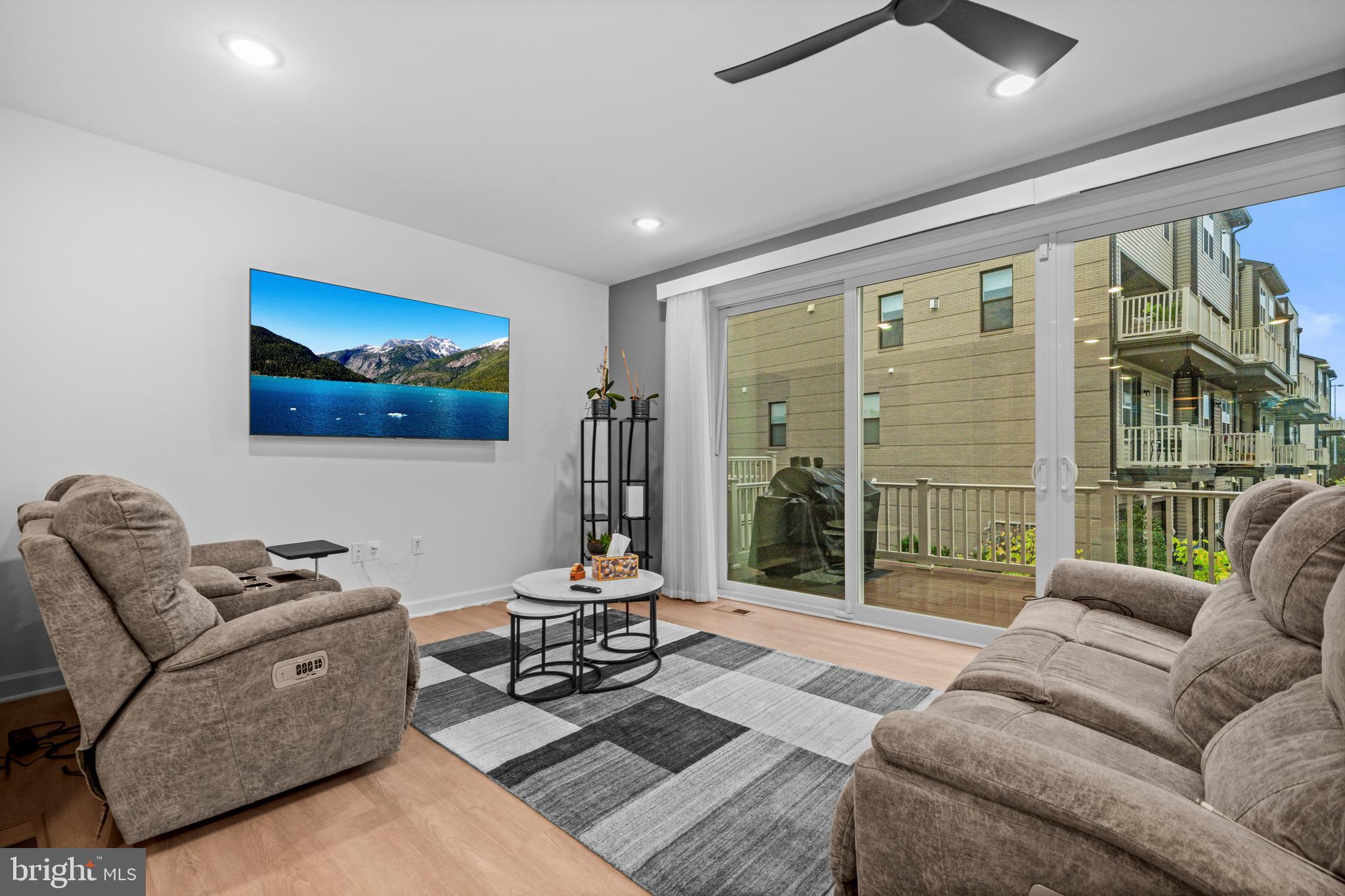 THE BOULEVARDS AT WESTFIELDS - Residential