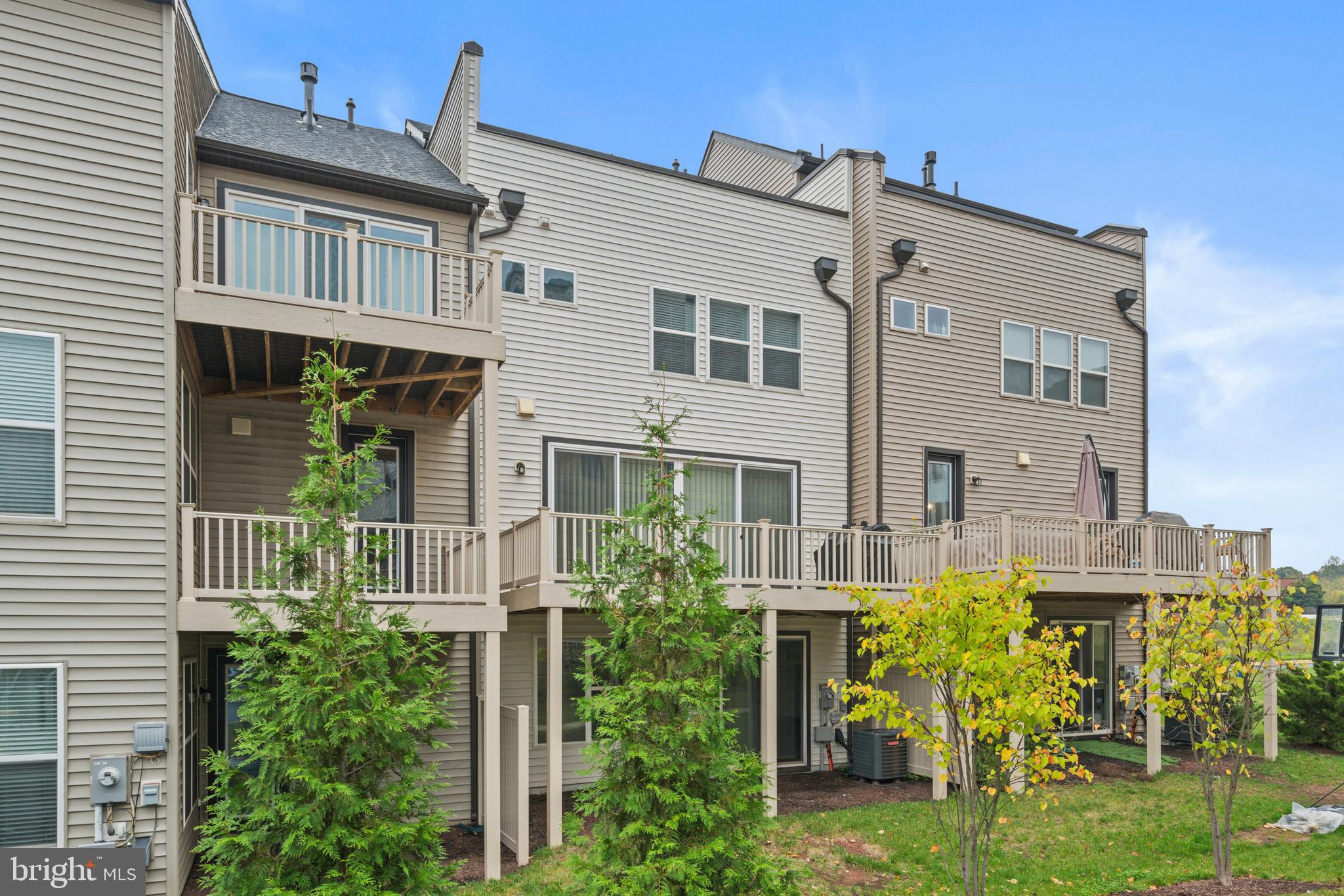 THE BOULEVARDS AT WESTFIELDS - Residential