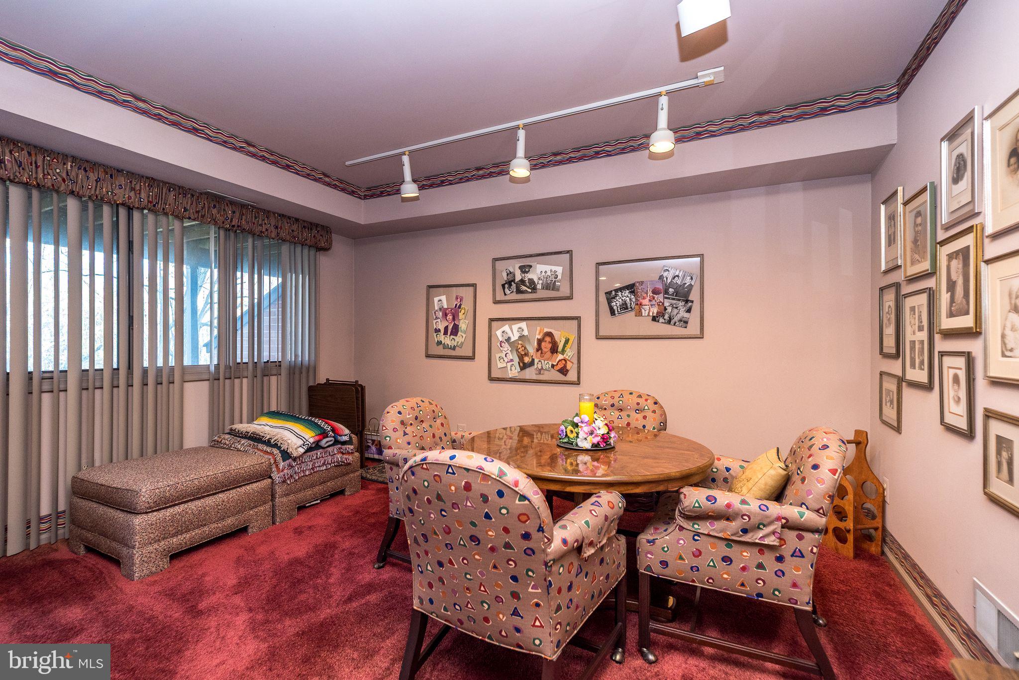 CHESTERBROOK/QUART - Residential