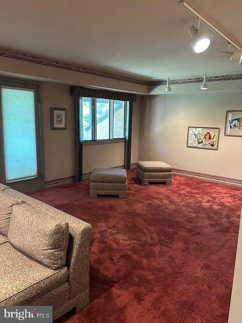 CHESTERBROOK/QUART - Residential