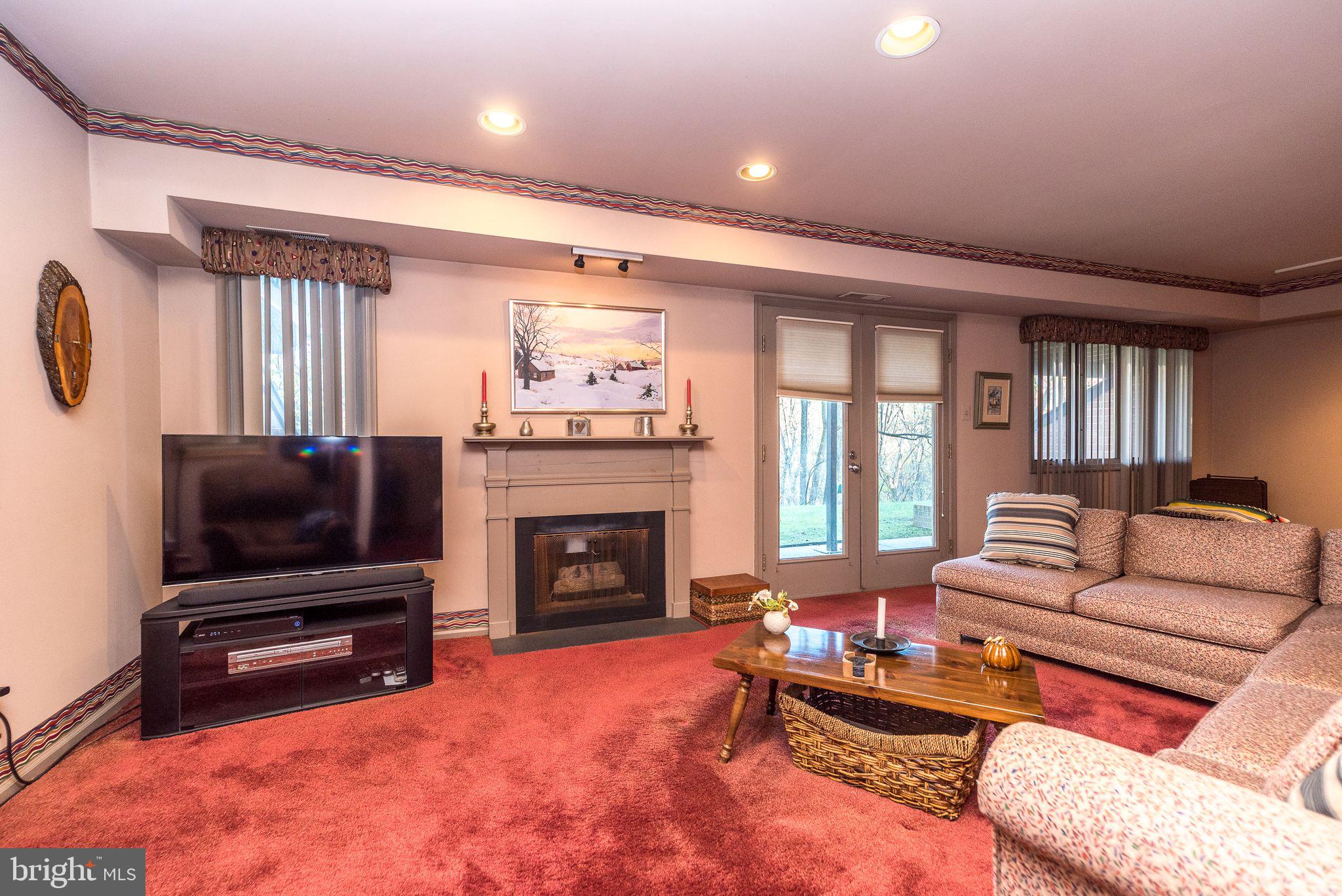 CHESTERBROOK/QUART - Residential