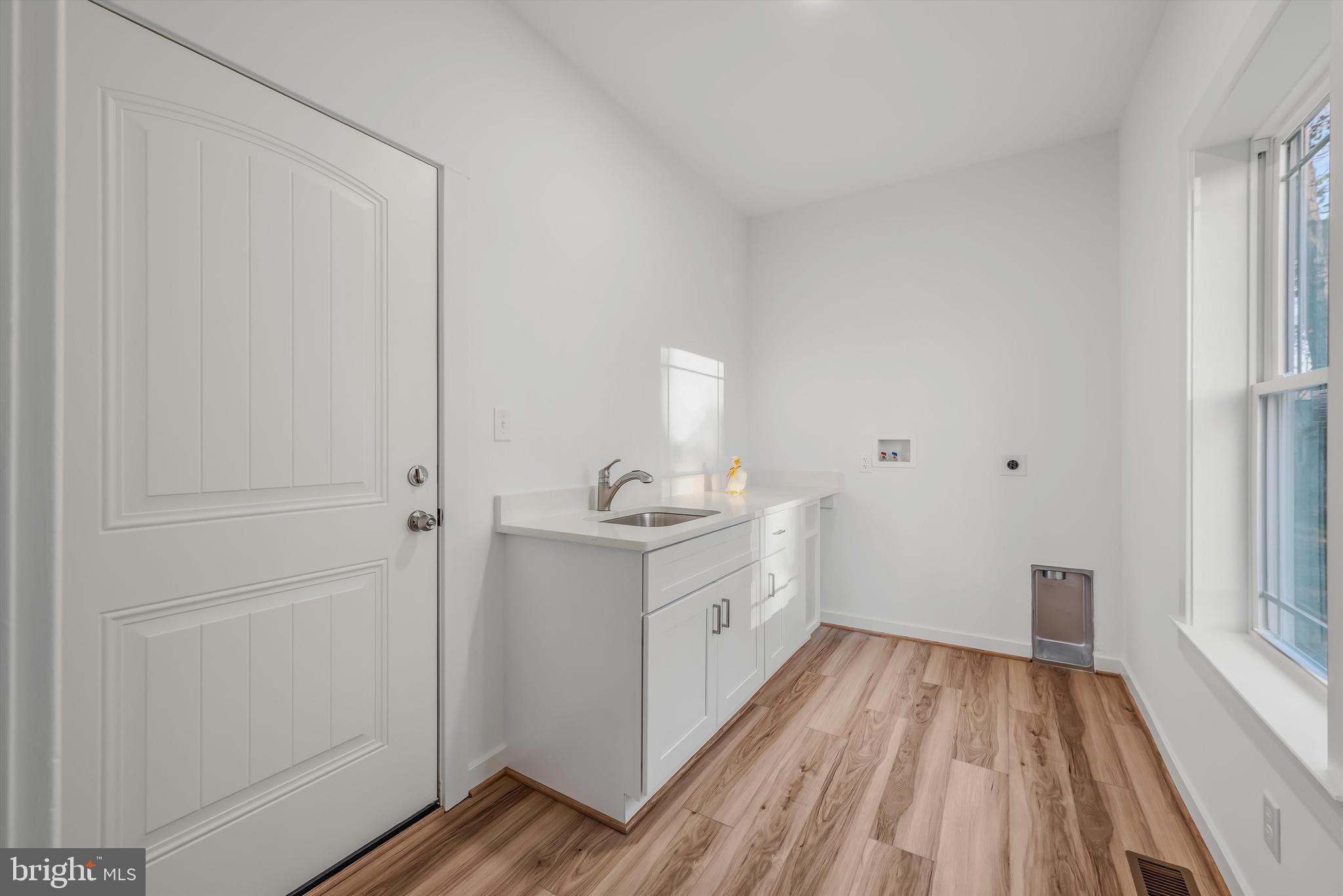 SLEEPY CREEK FOREST - Residential