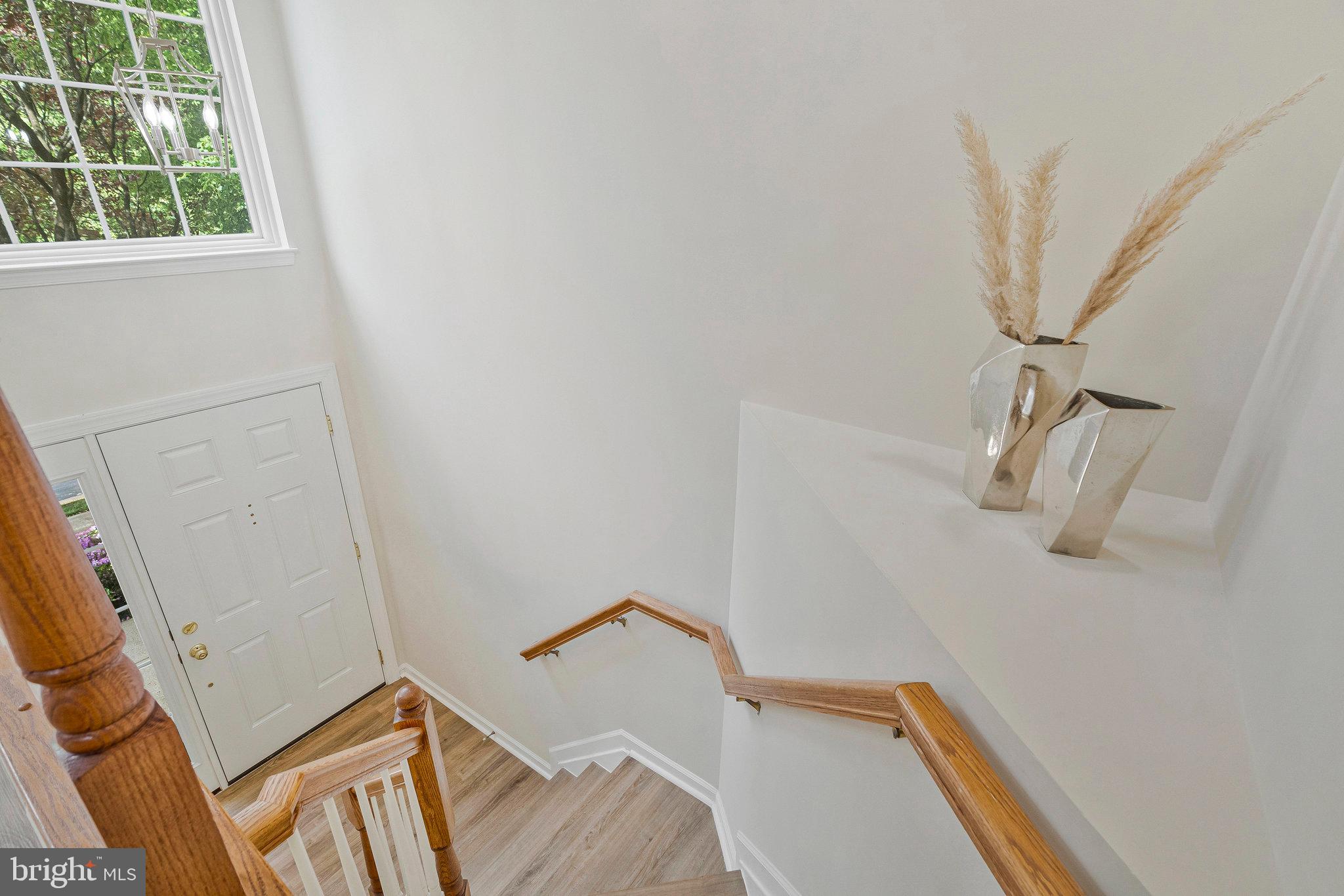 FAIR LAKES COURT - Residential