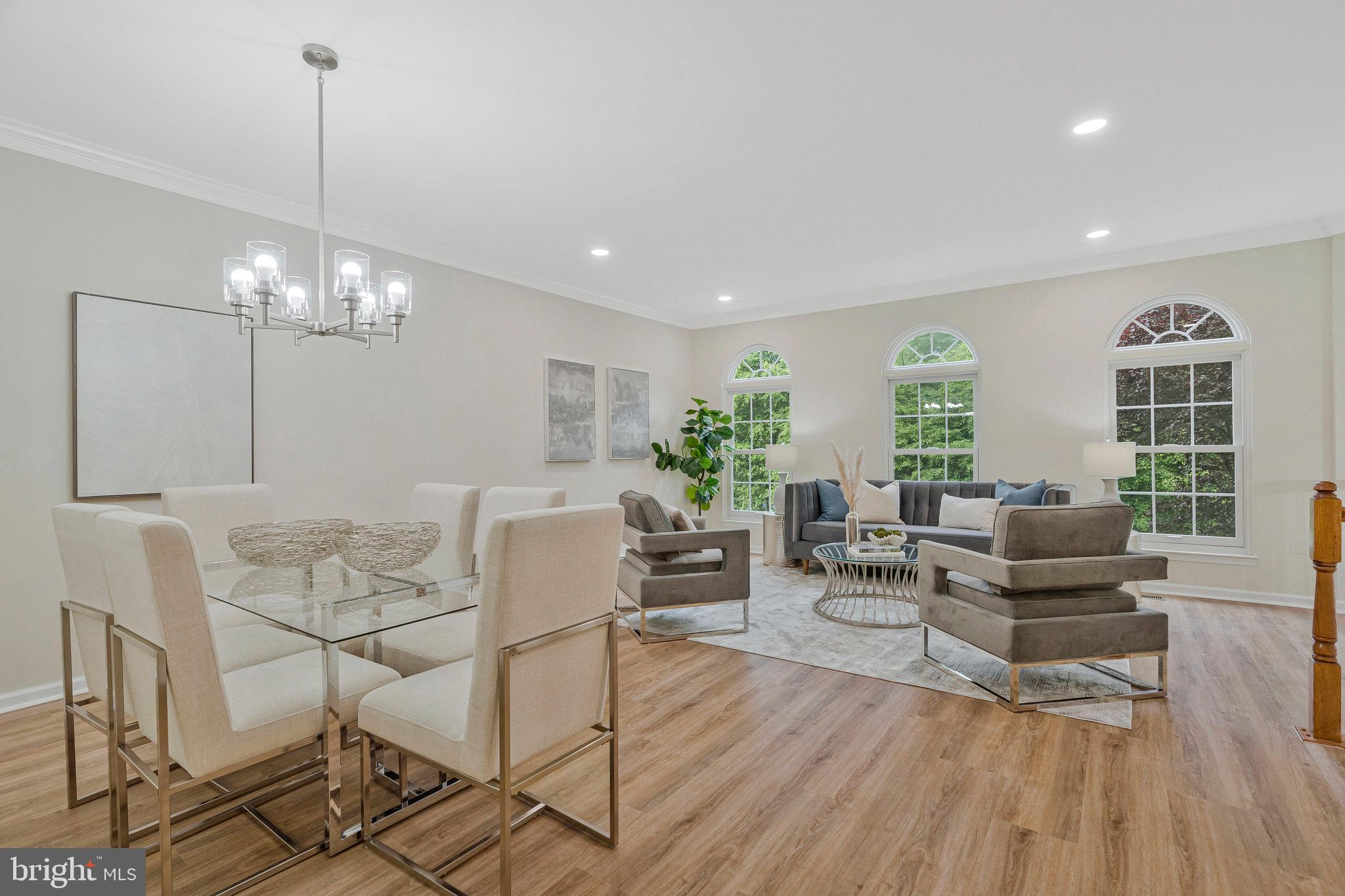 FAIR LAKES COURT - Residential