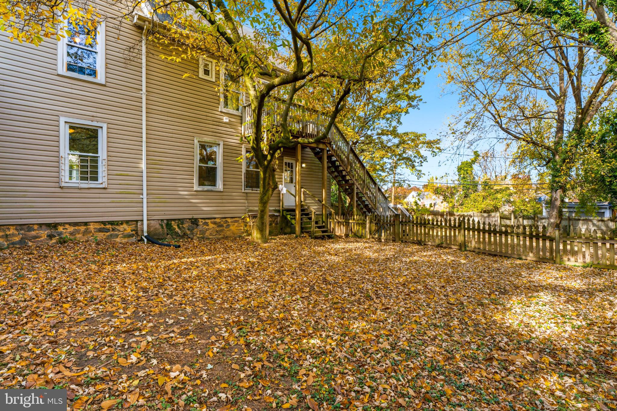 OLD HOMELAND - Residential