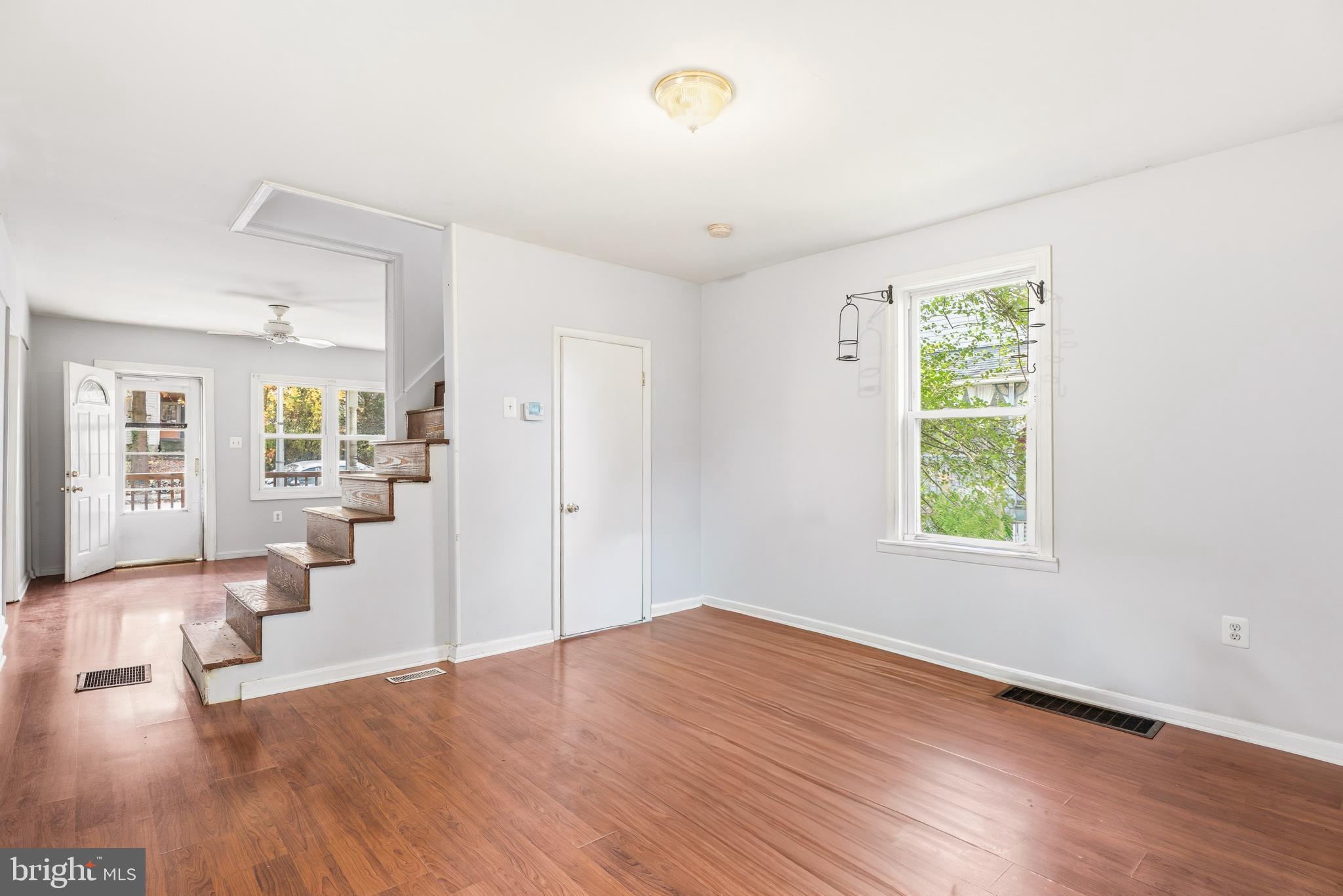 OLD HOMELAND - Residential