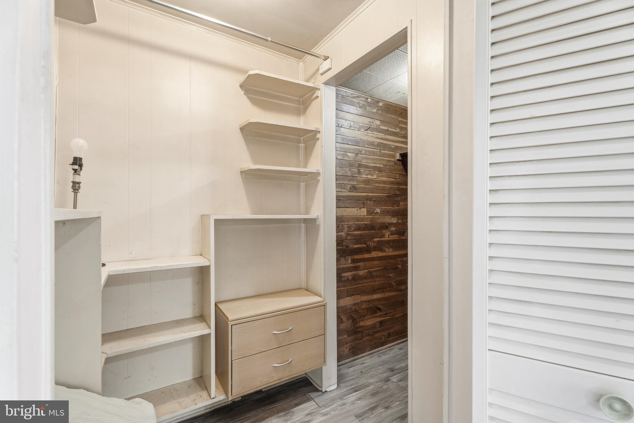 OLD HOMELAND - Residential