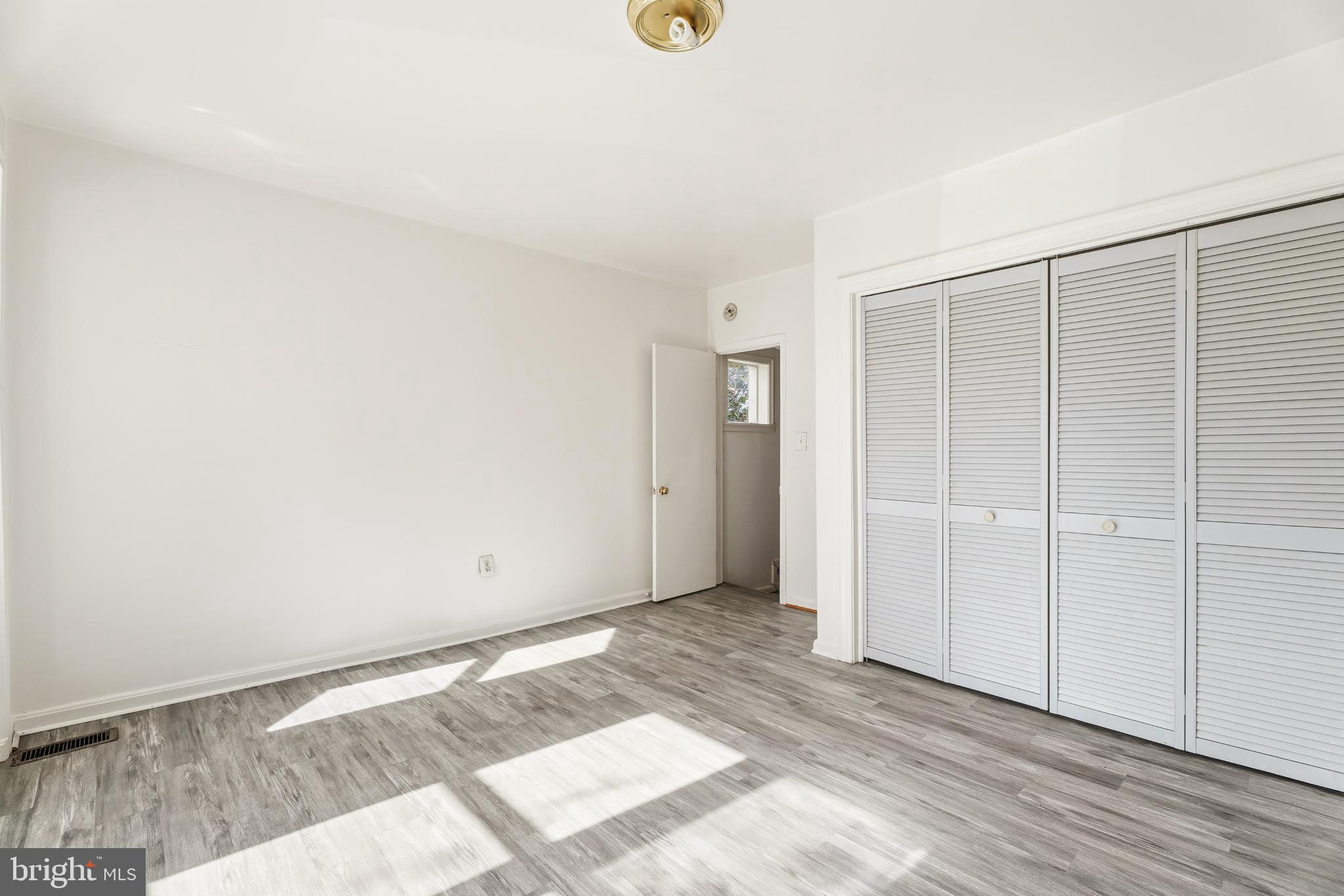 OLD HOMELAND - Residential