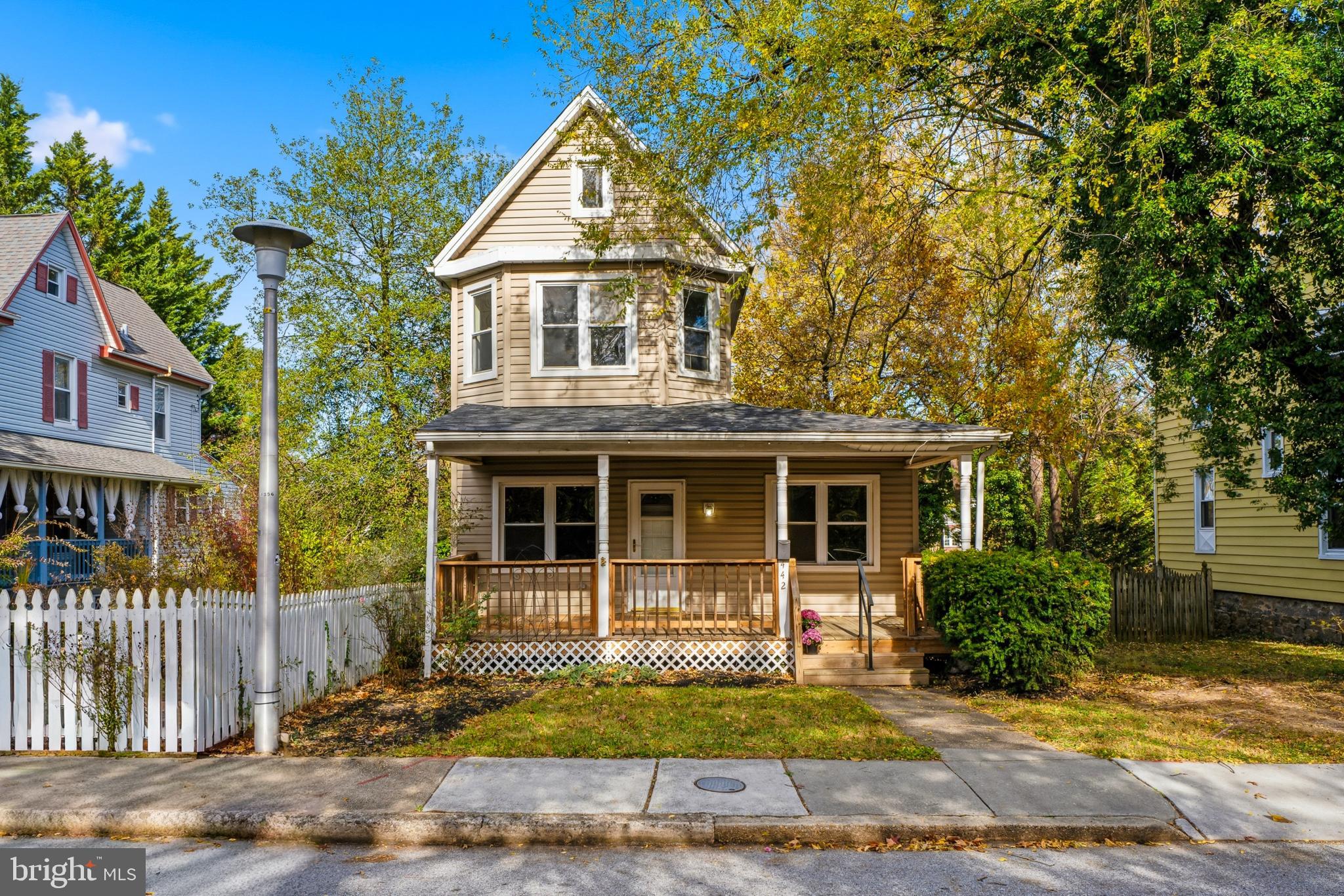 OLD HOMELAND - Residential