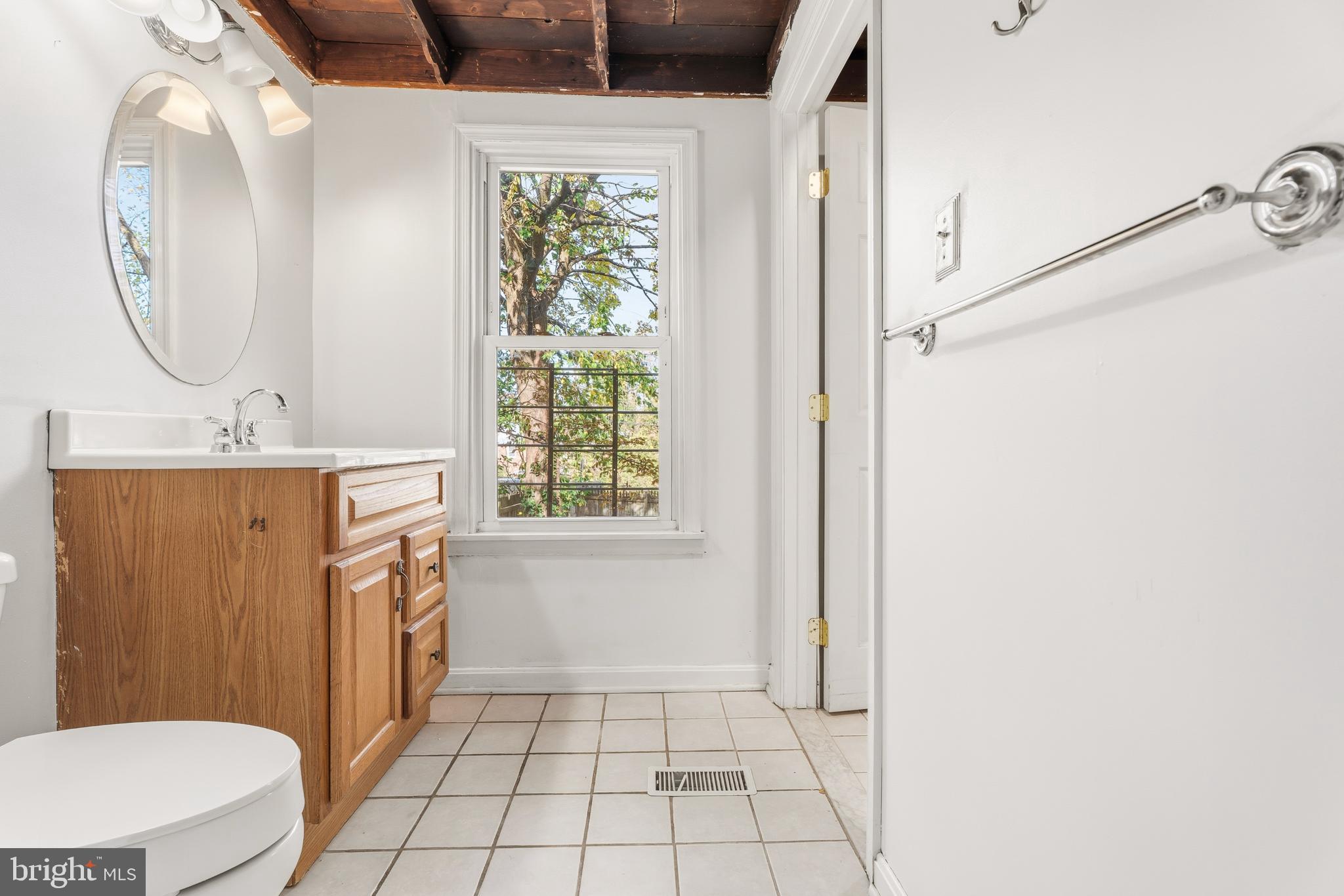 OLD HOMELAND - Residential