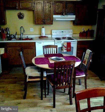 BREEZEWOOD FOREST EAST - Residential