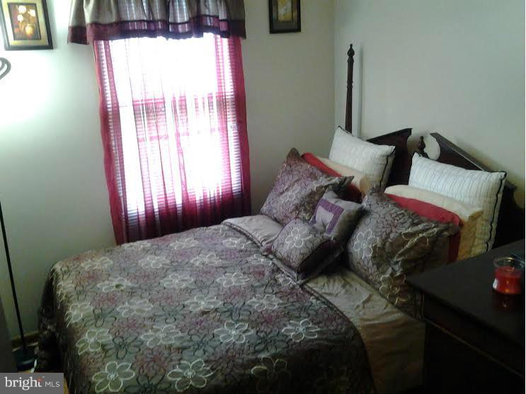 BREEZEWOOD FOREST EAST - Residential