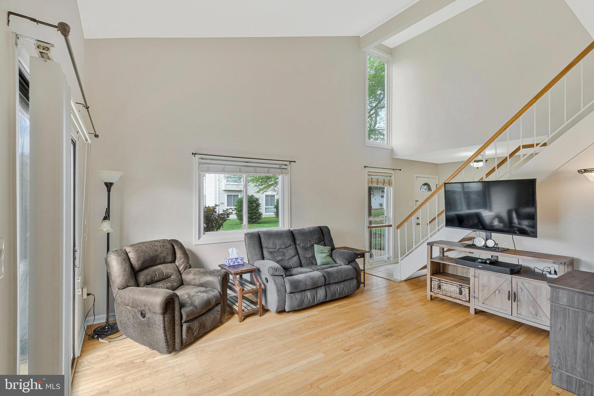 SUGARLAND RUN - Residential