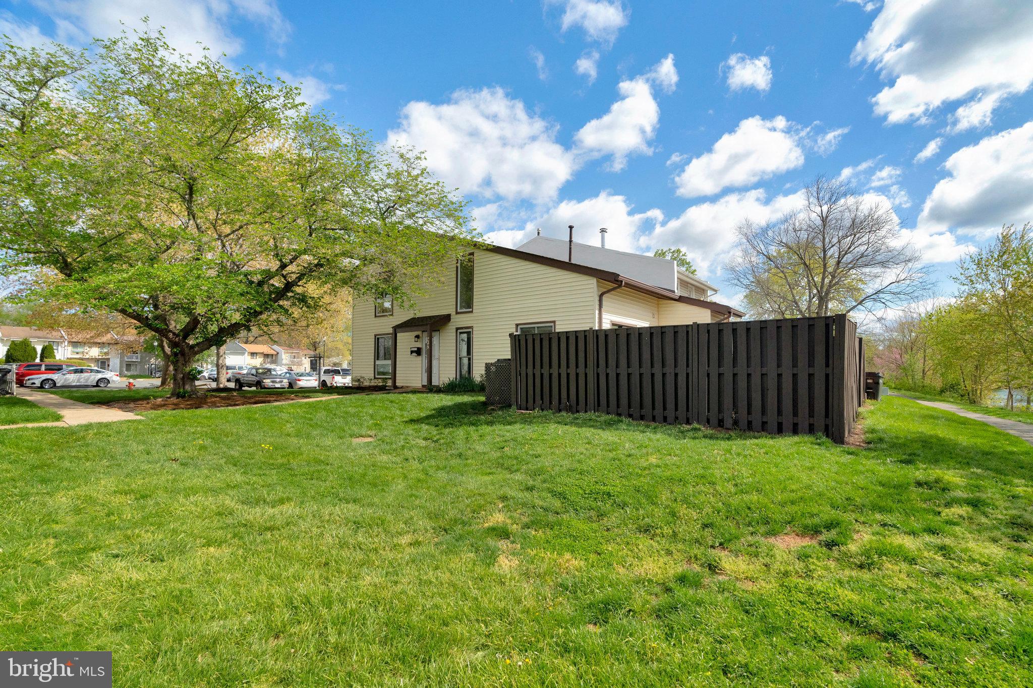 SUGARLAND RUN - Residential