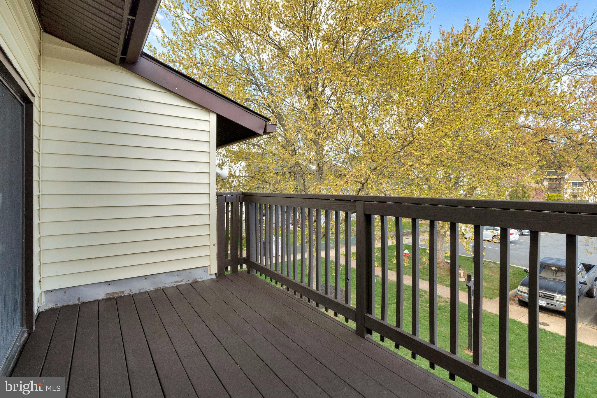 SUGARLAND RUN - Residential