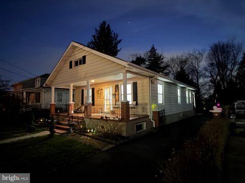 Photo of 743 Puritan Avenue, LAWRENCEVILLE, NJ 08648 (MLS # NJME2074504)