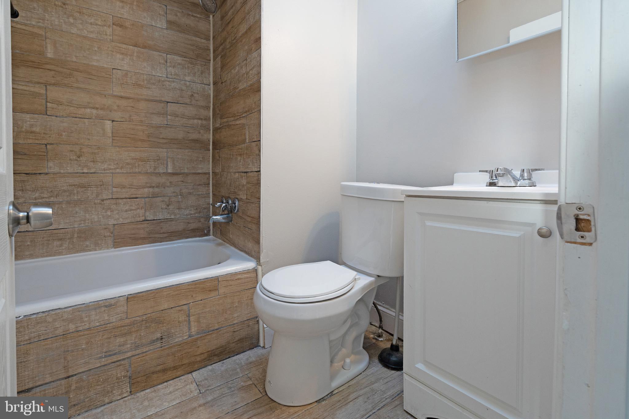 GREEN SPRING - Residential