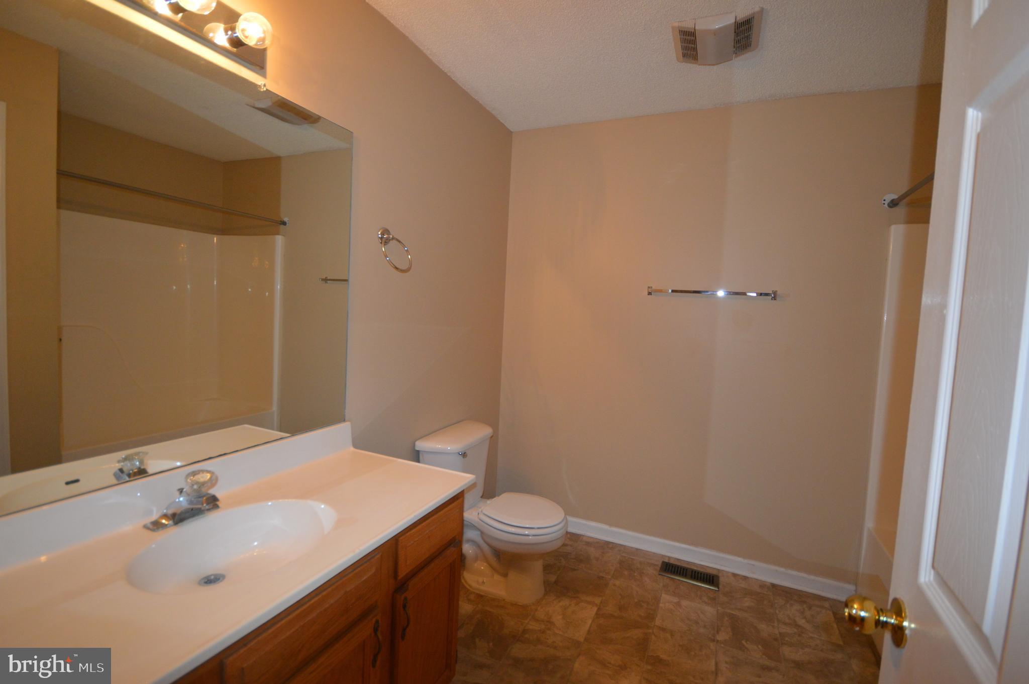 GRUBB - Residential Lease