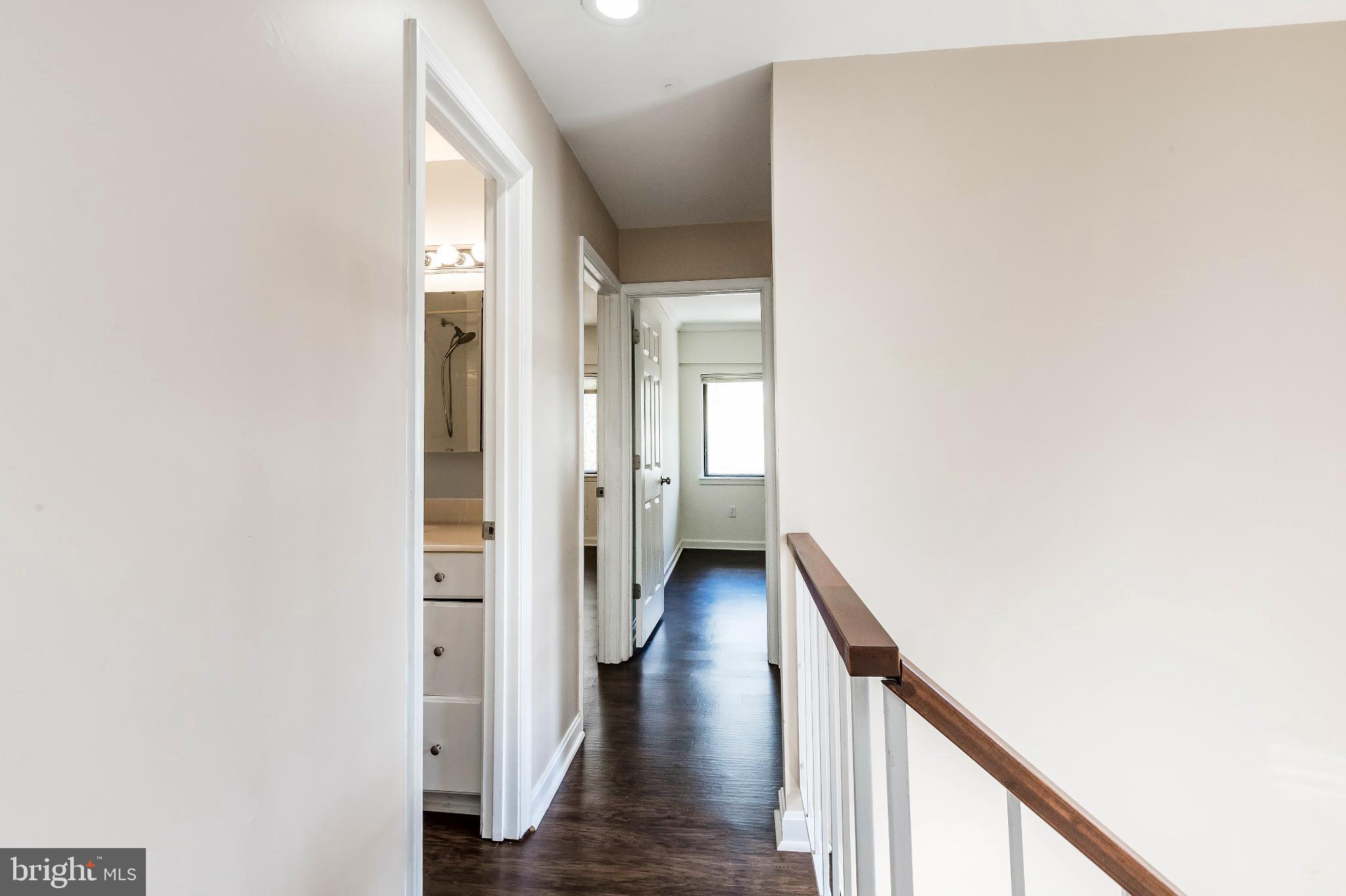 TOWN CENTER - Residential Lease