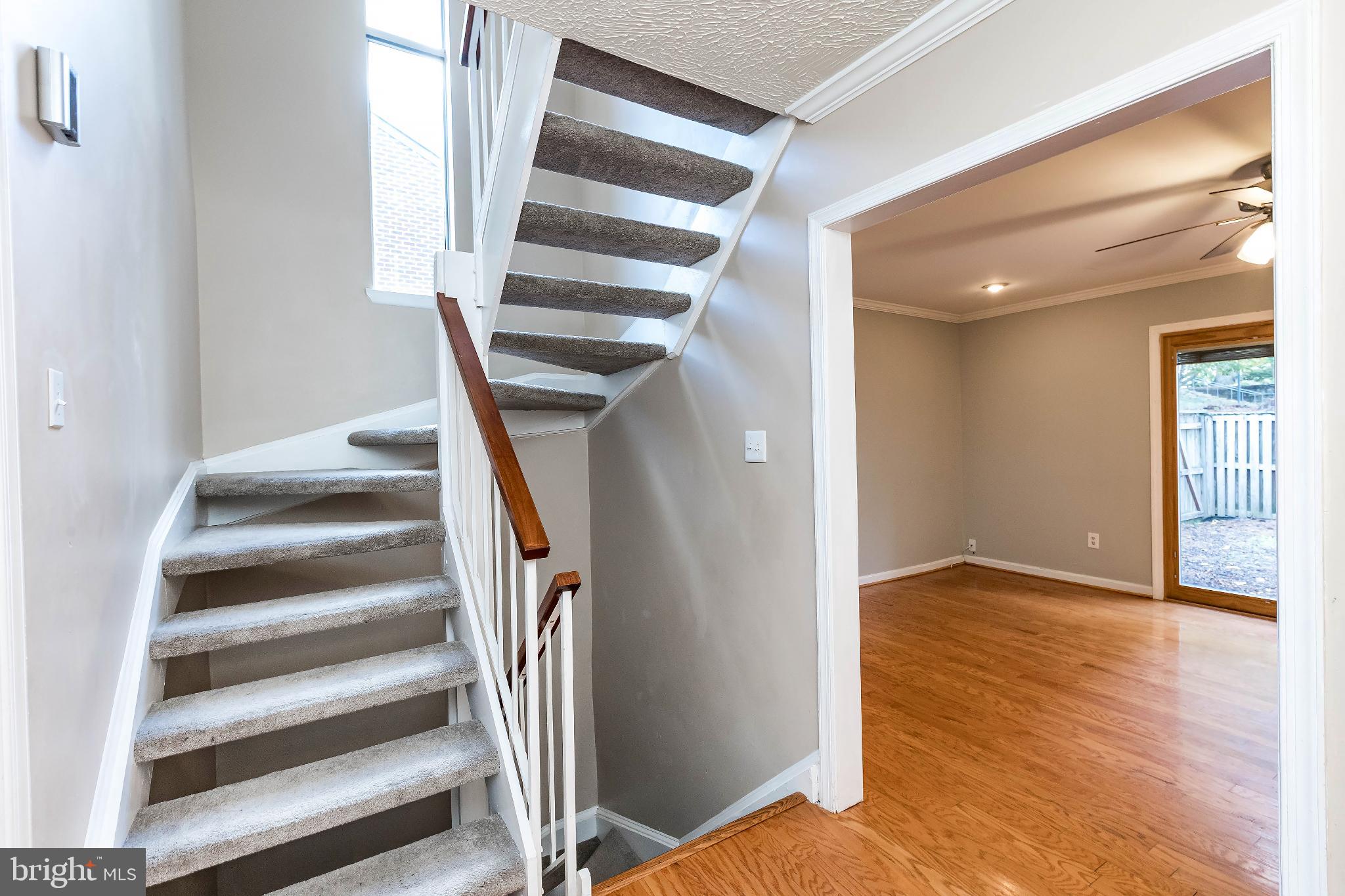 TOWN CENTER - Residential Lease