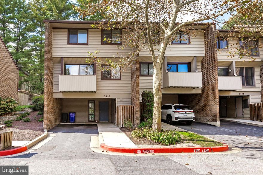 What an opportunity to enjoy both comfort and convenience in this beautifully maintained end-unit townhome! Spread across three levels, this home offers space, light, and modern living — all in one of Columbia’s most desirable areas. Step in from your two-car covered carport into a cozy family room with a convenient laundry area on the entry level. The main floor features a bright, sun-filled kitchen with balcony, open dining area, and a spacious living room that flows seamlessly to a private fenced patio — perfect for relaxing, gardening, or entertaining outdoors. Upstairs, you’ll find a primary suite with its own bath, plus two additional bedrooms and a full hall bath — plenty of space for family, guests, or a home office. You’ll love being just minutes from Downtown Columbia, The Mall in Columbia, Merriweather Post Pavilion, and an amazing variety of shopping, dining, and entertainment options — from Whole Foods, Trader Joe’s, and Costco to local cafés, lakes, and trails. Easy commuter access to Routes 29, 175, and I-95 makes getting anywhere a breeze.
Come take a look — this home checks every box for modern, convenient living in the heart of Columbia! Minimum 700 credit score required and Vouchers are welcomed!!