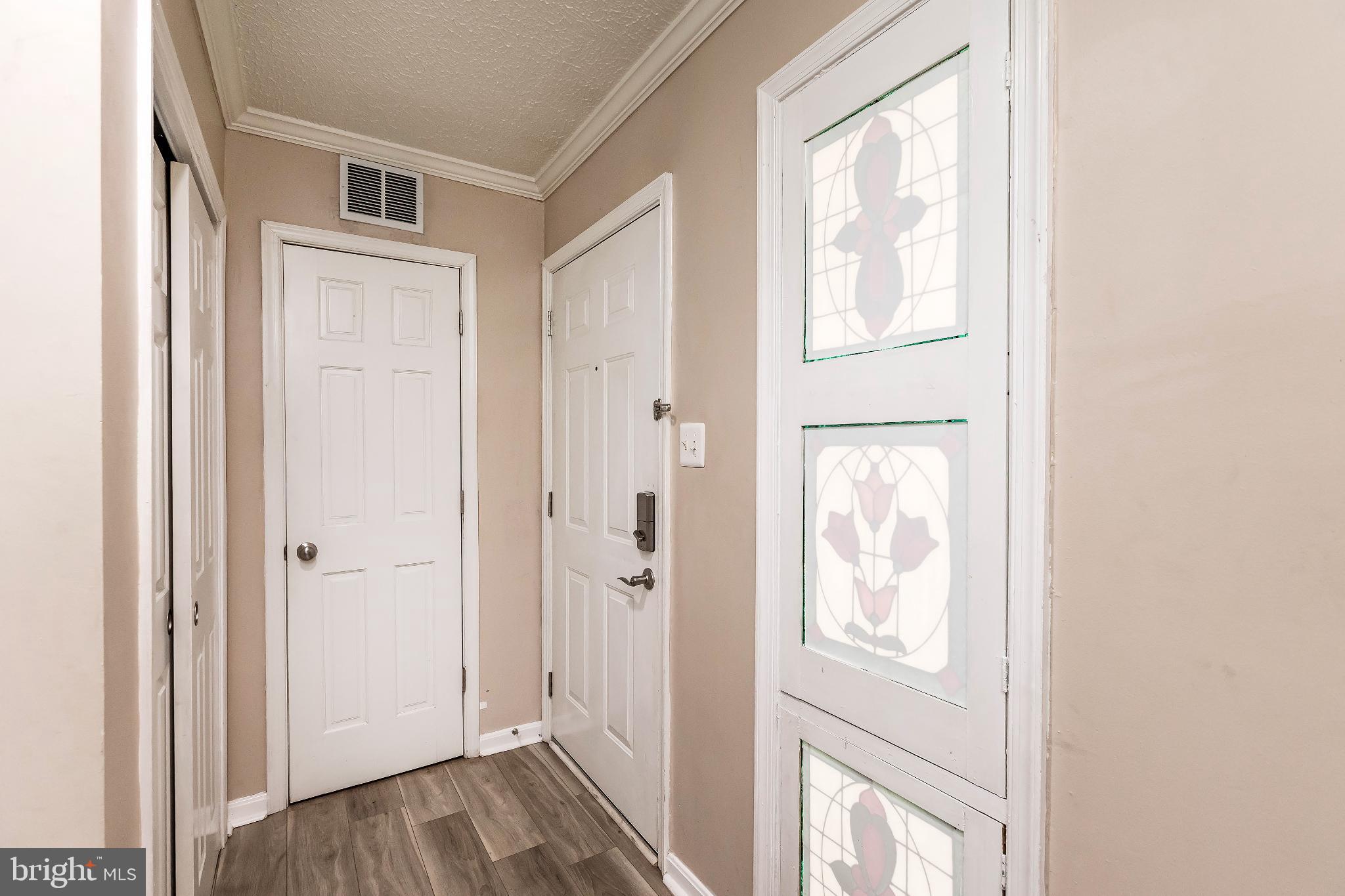 TOWN CENTER - Residential Lease