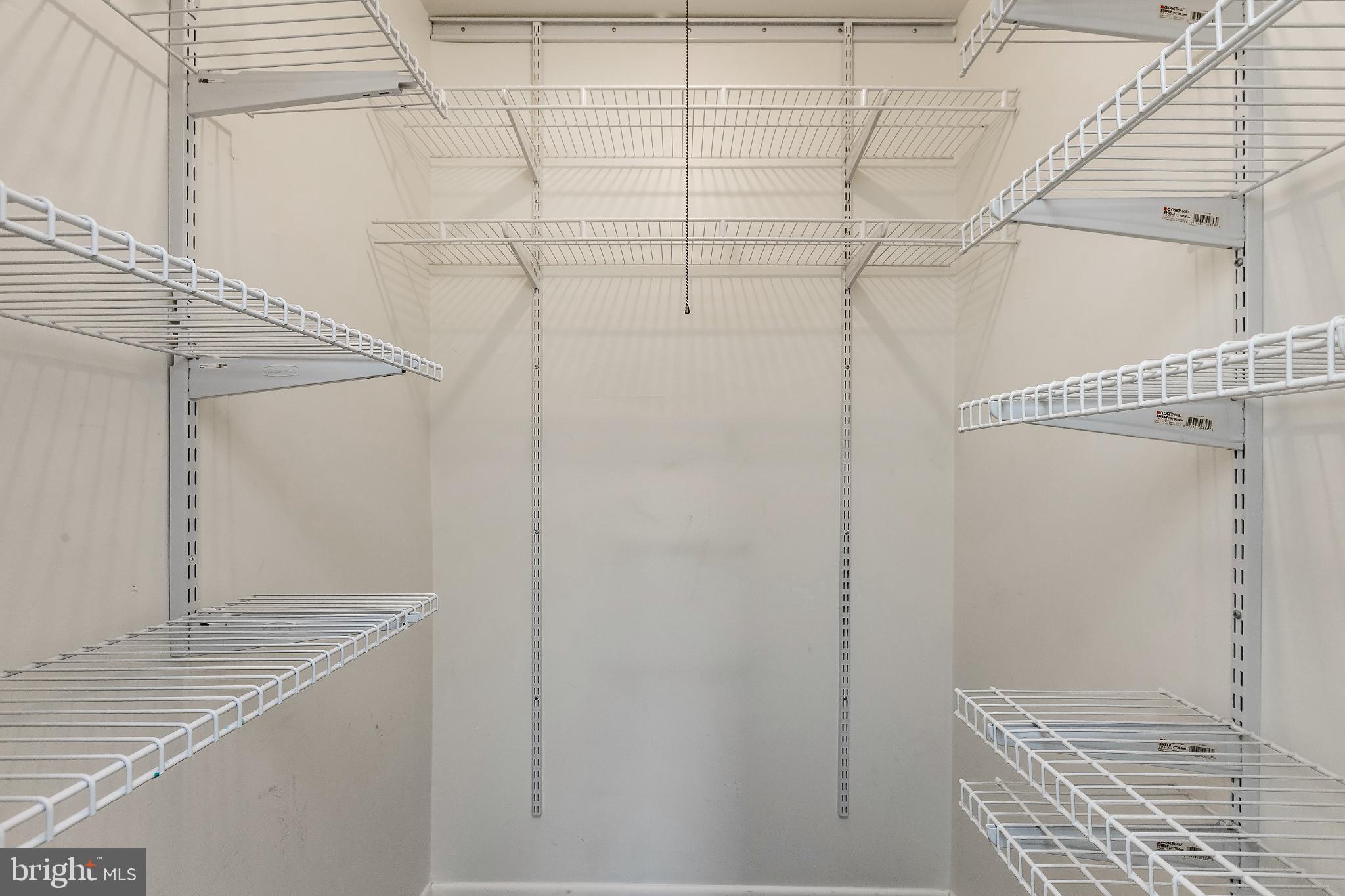 TOWN CENTER - Residential Lease