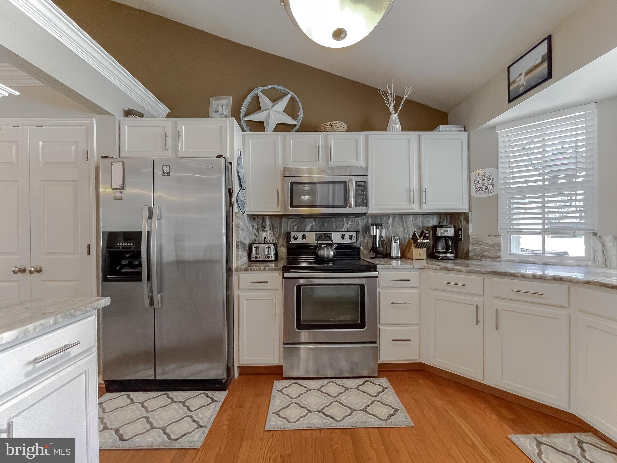 THE WOODS OF RUE PURCHASE - Residential