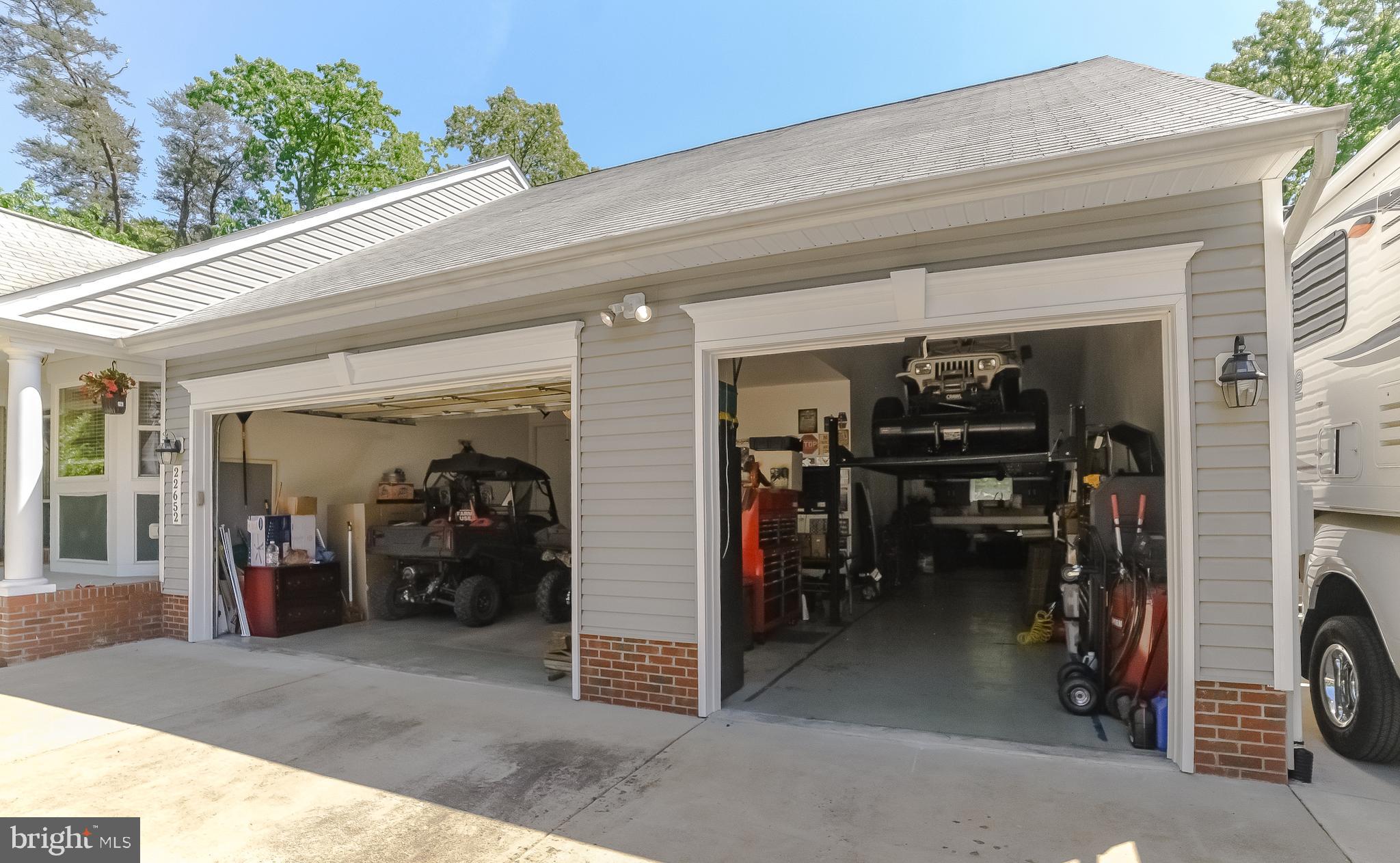 THE WOODS OF RUE PURCHASE - Residential