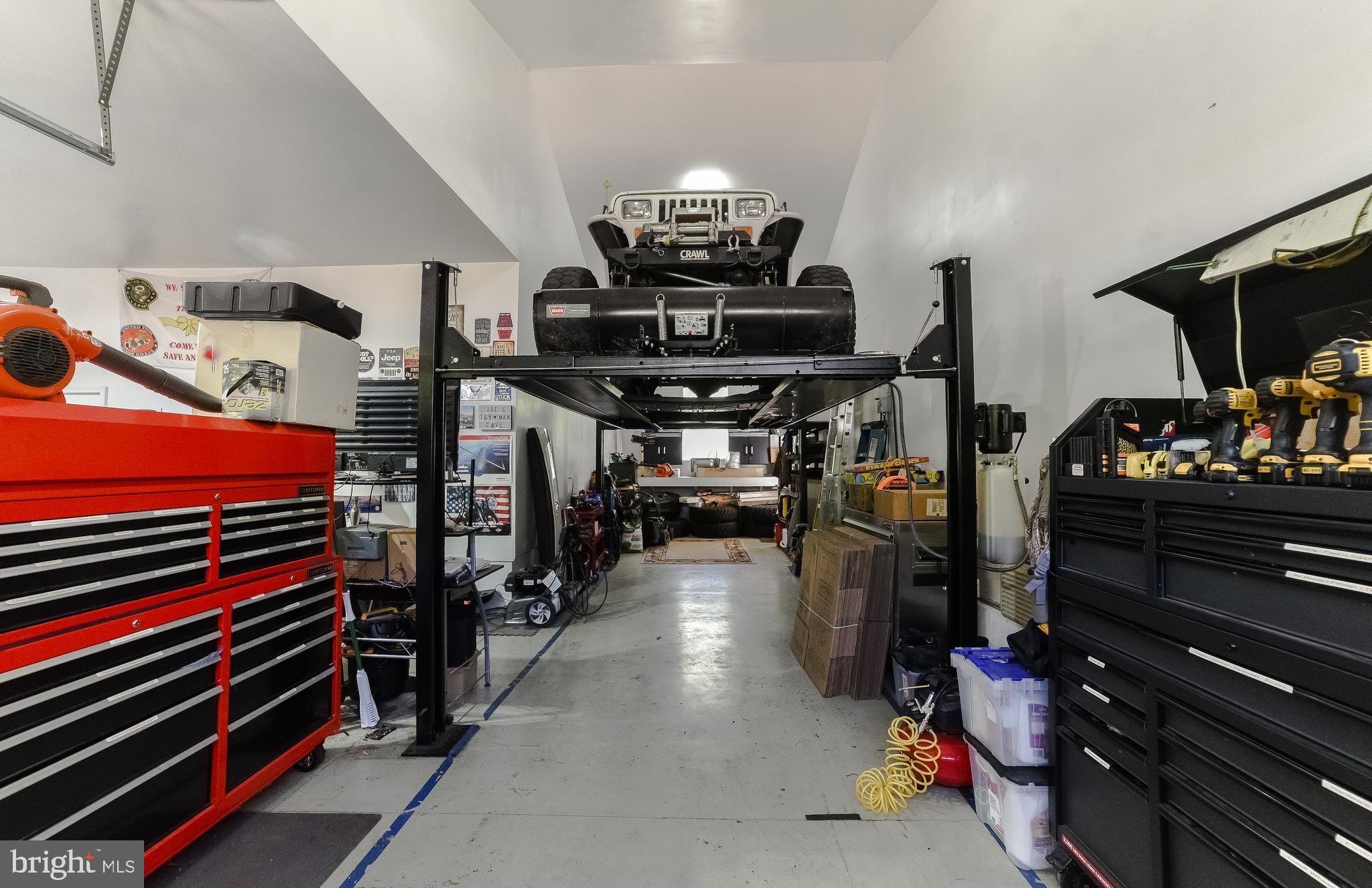 THE WOODS OF RUE PURCHASE - Residential