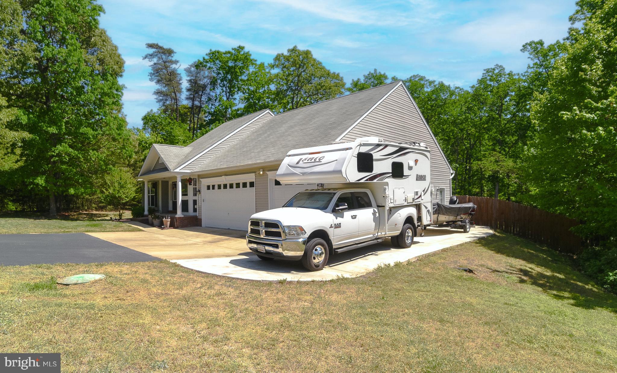 THE WOODS OF RUE PURCHASE - Residential