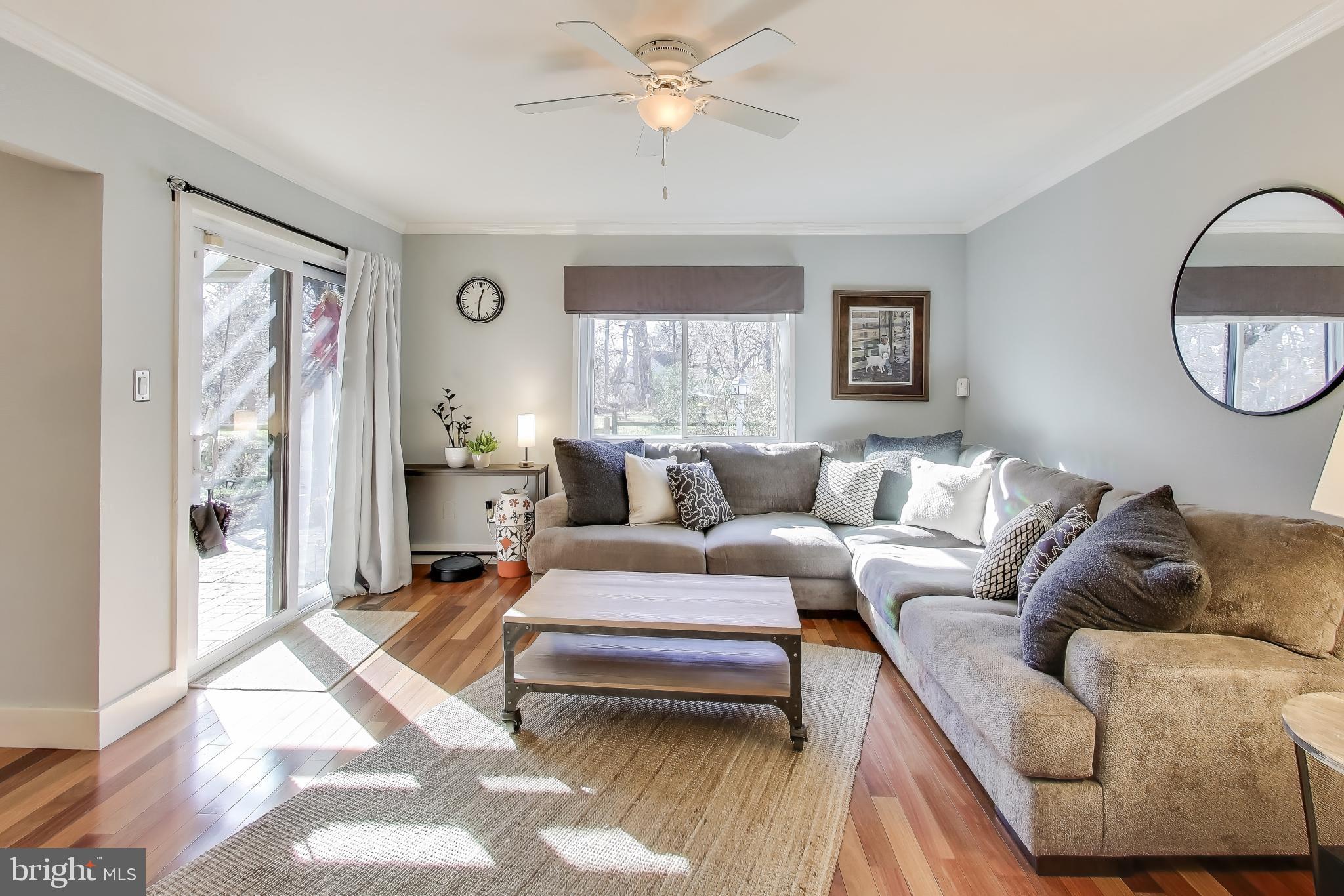 9566 FERN HOLLOW WAY