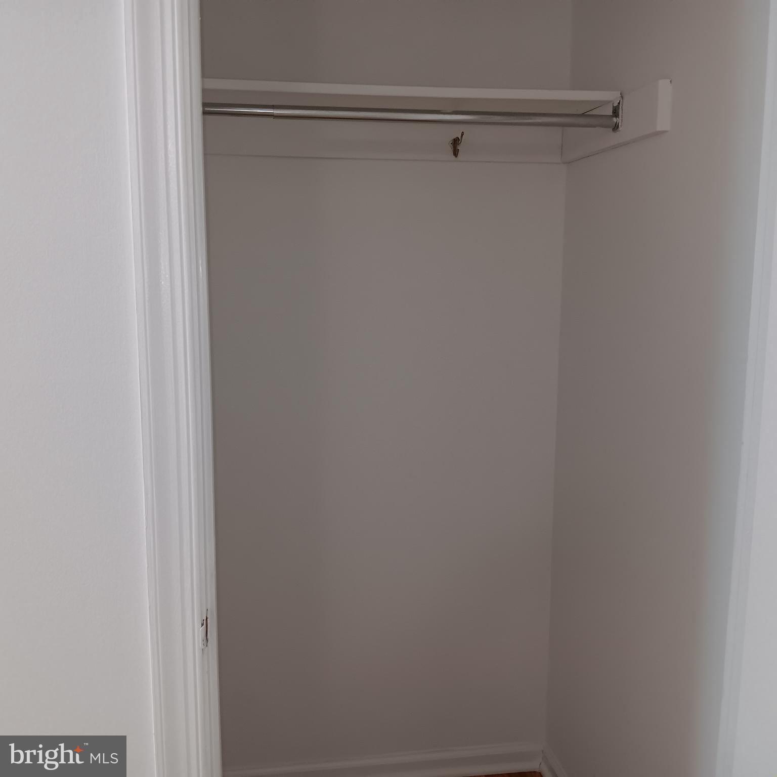 RHONDDA - Residential Lease