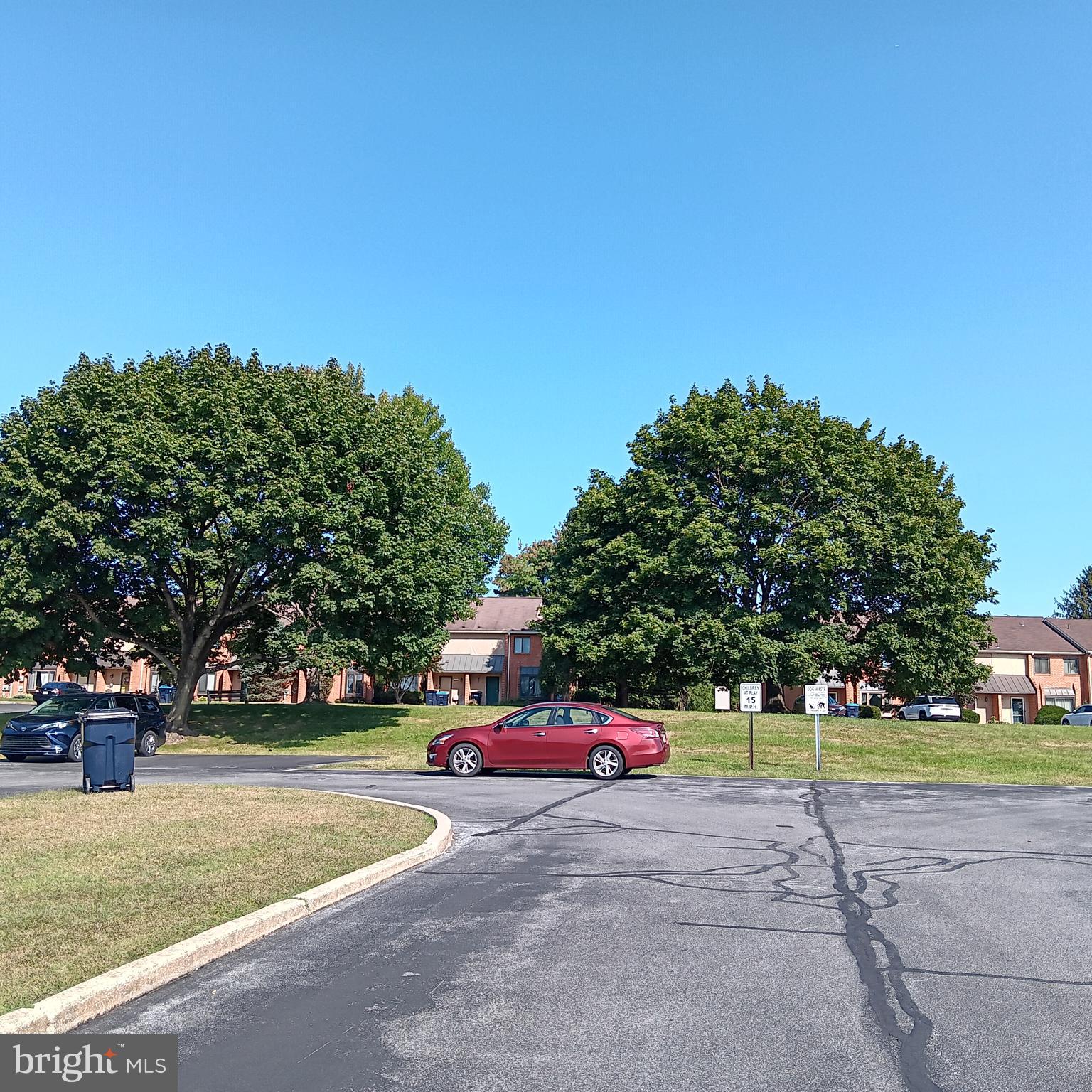 RHONDDA - Residential Lease