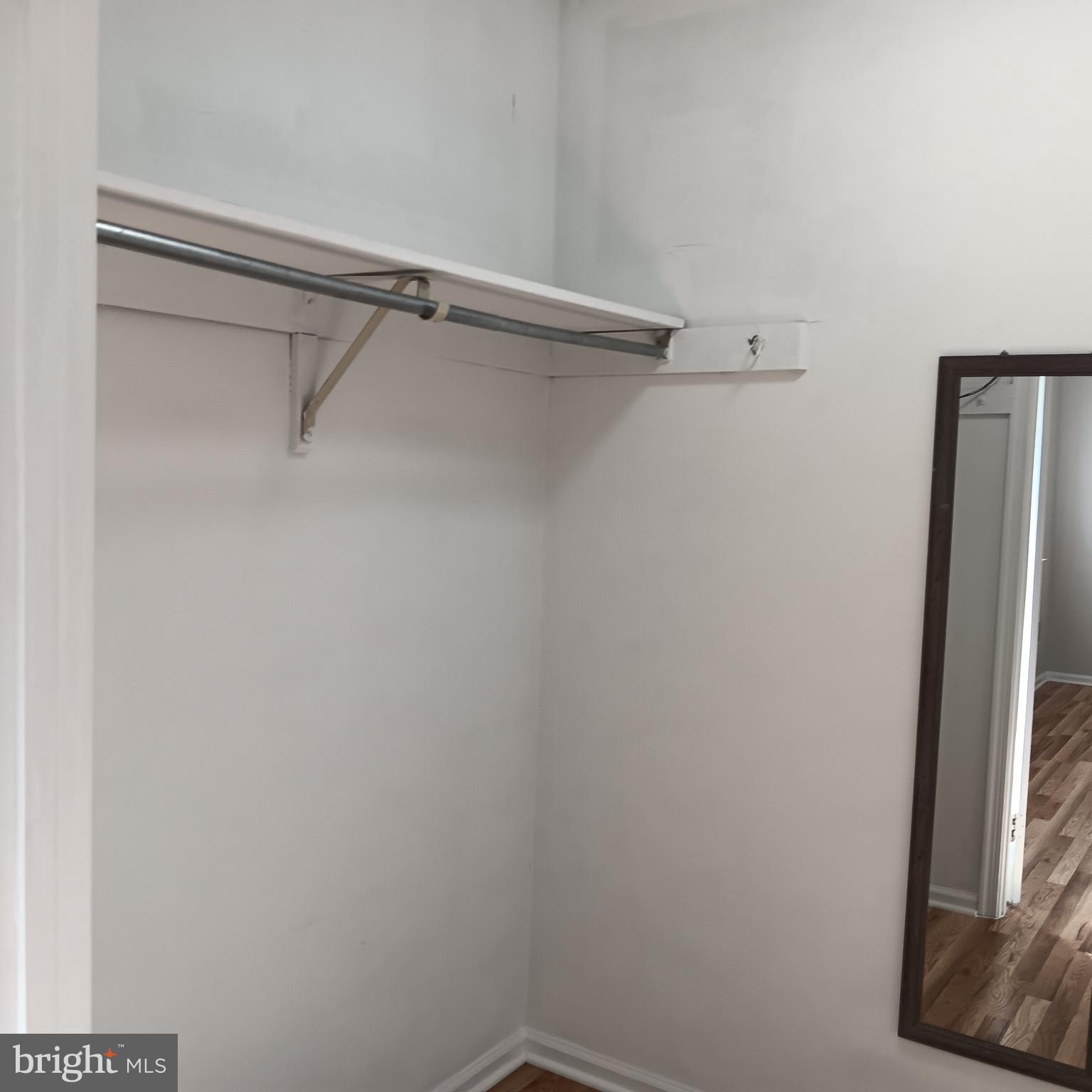 RHONDDA - Residential Lease