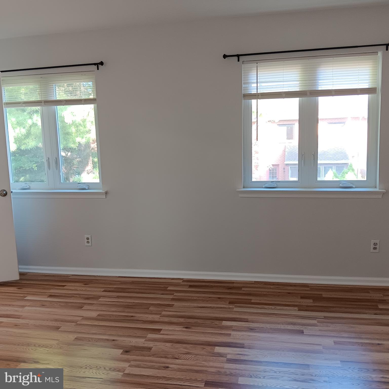 RHONDDA - Residential Lease