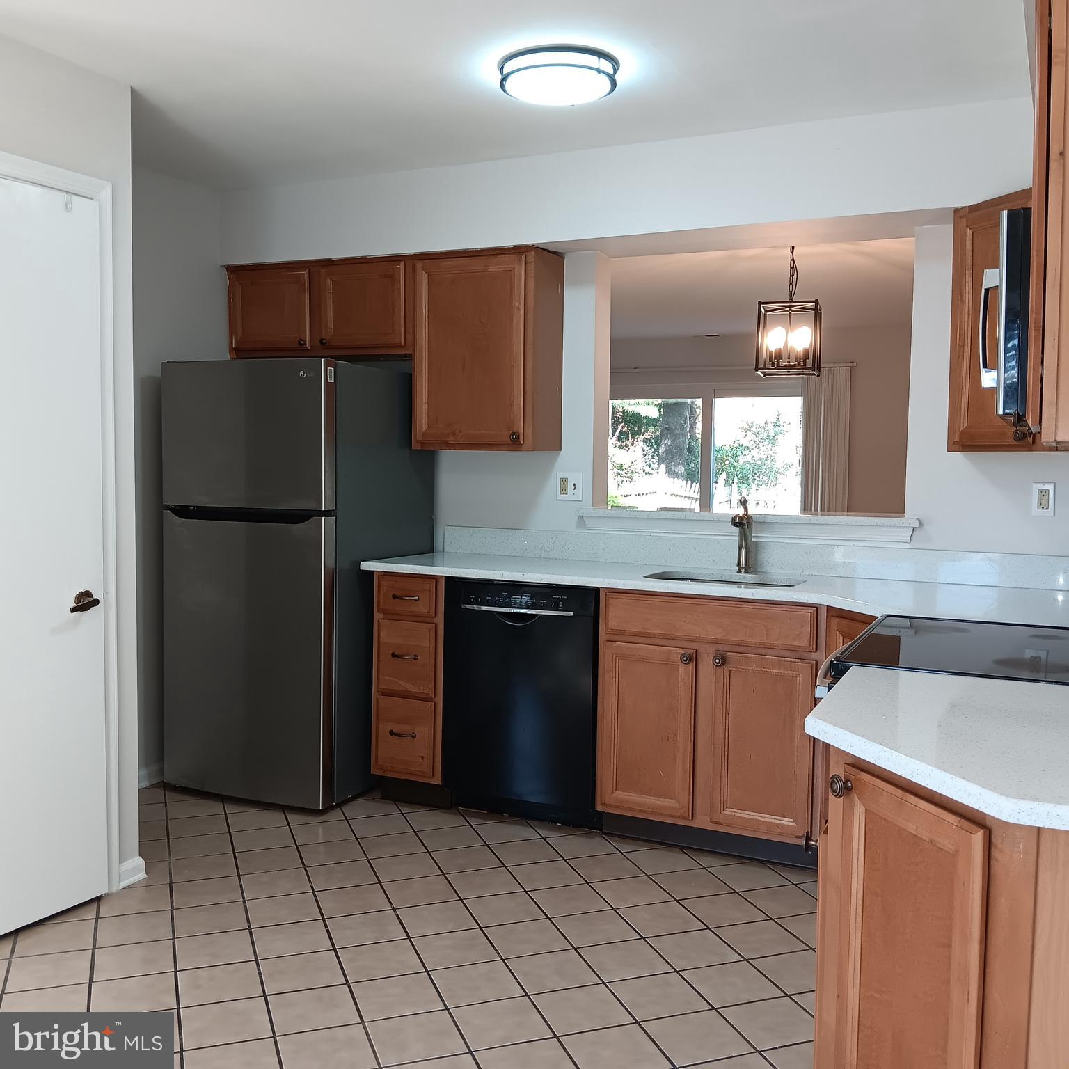 RHONDDA - Residential Lease